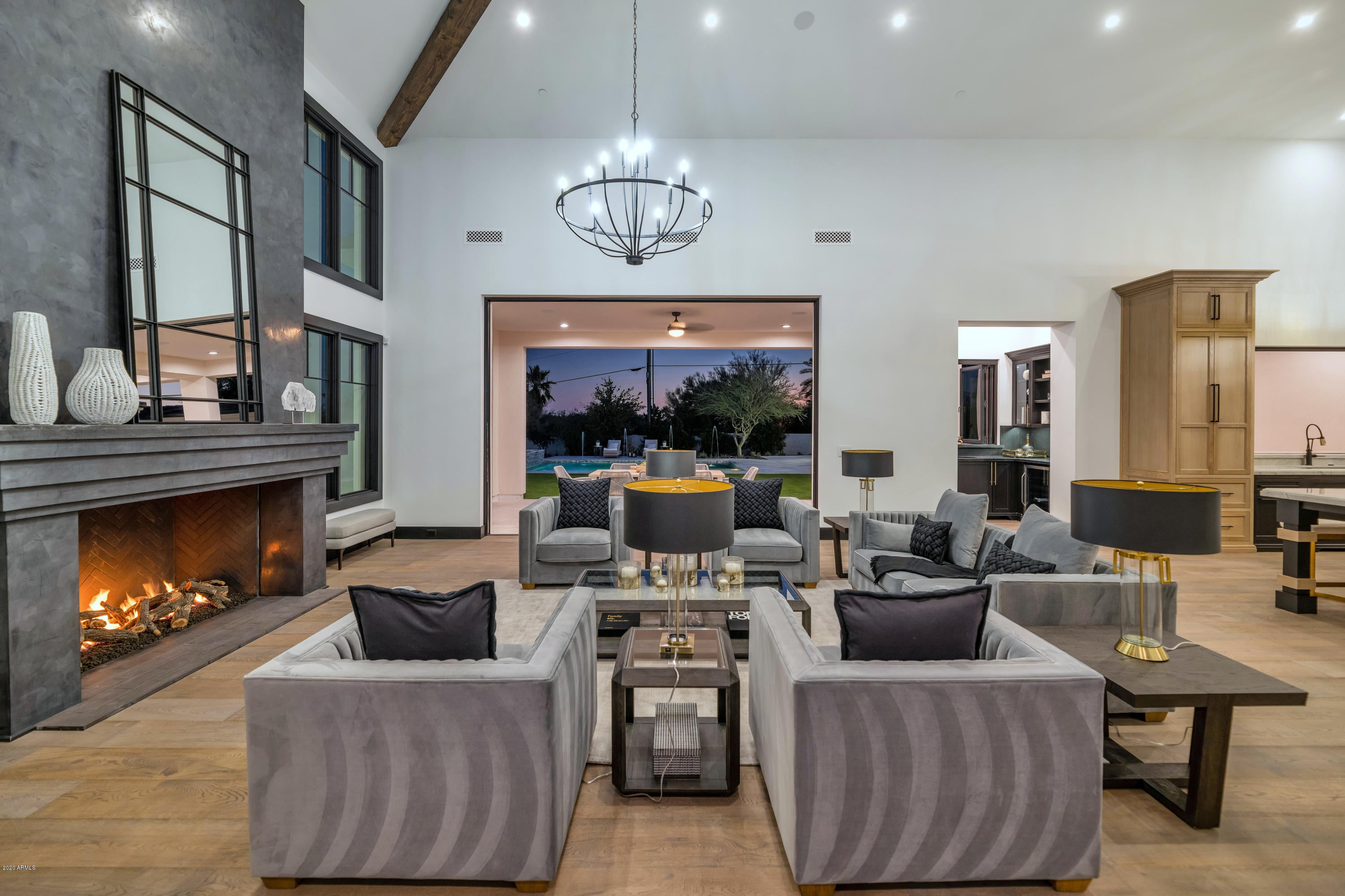 ARROYO HEIGHTS - Residential