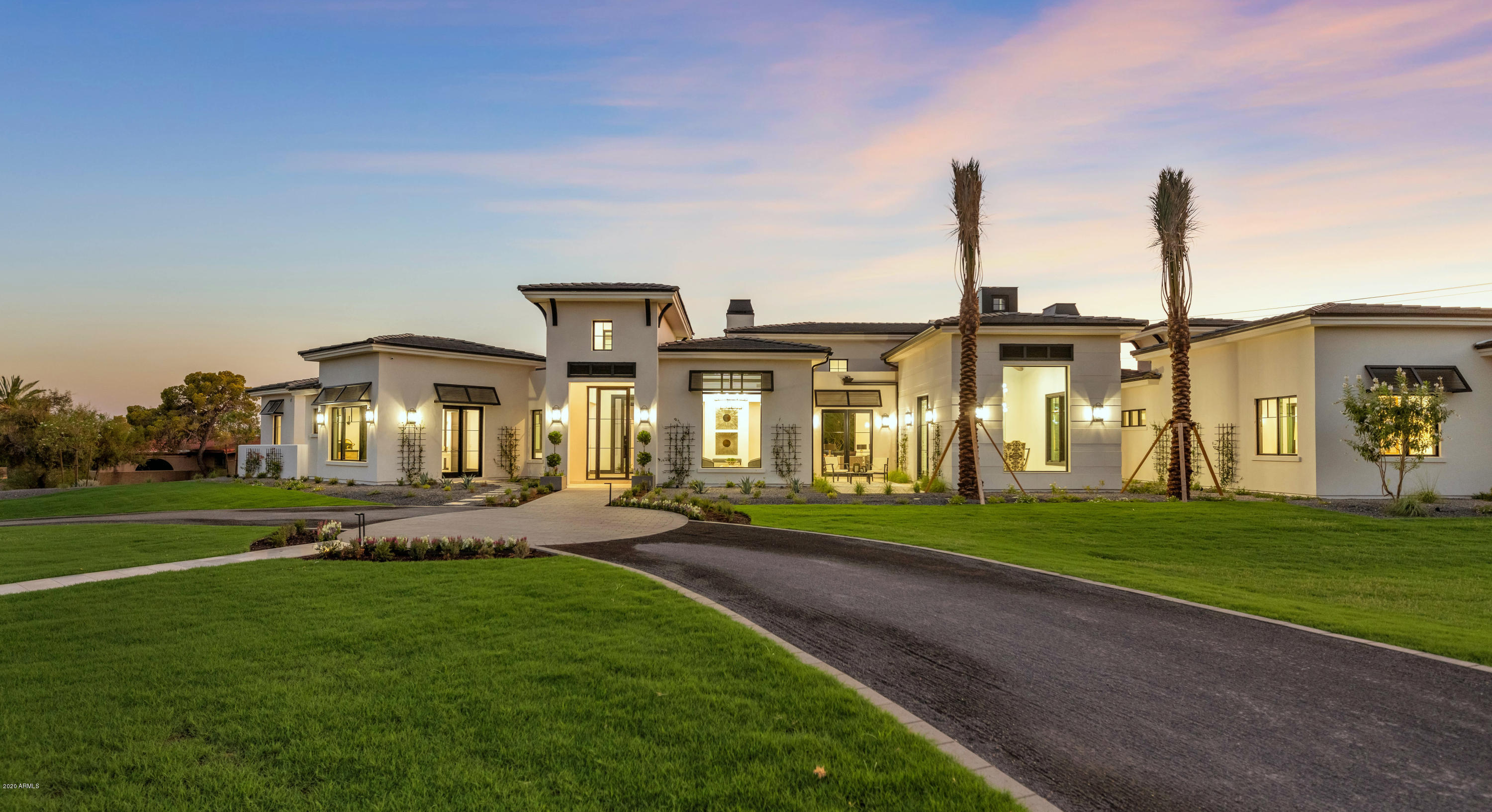 ARROYO HEIGHTS - Residential