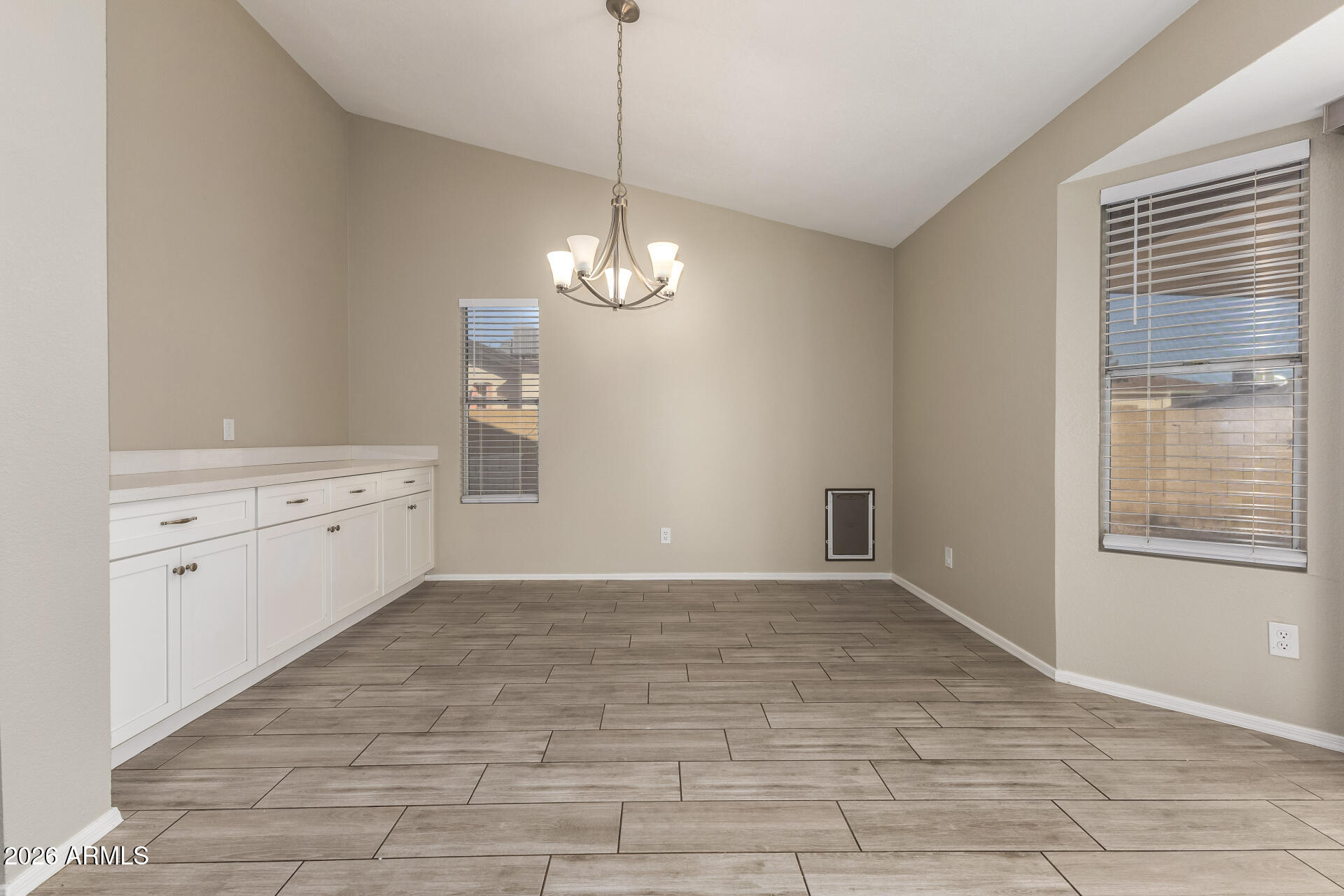BRISTOL MANOR 2 - Residential