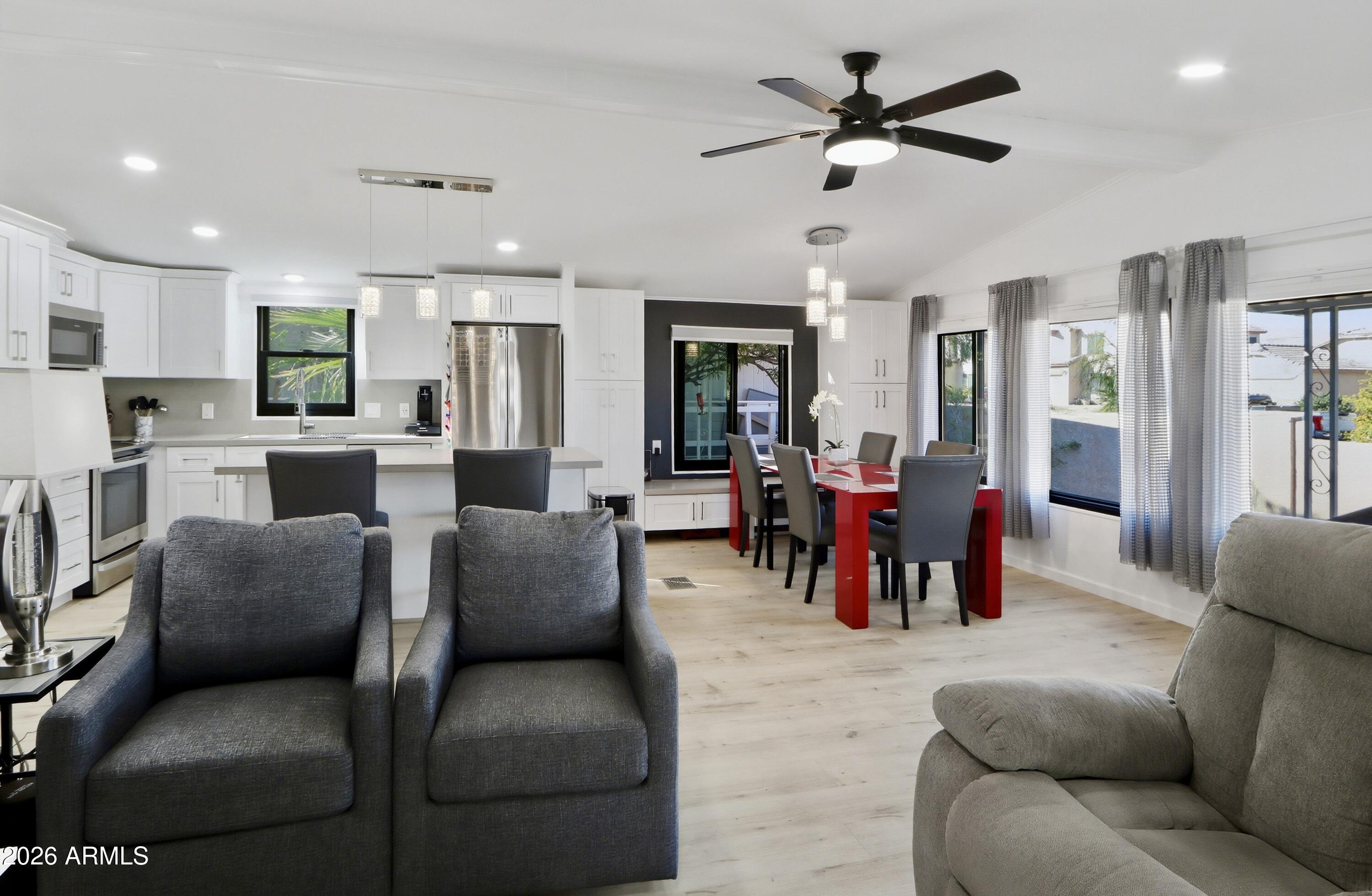 BOULDER RIDGE - Residential