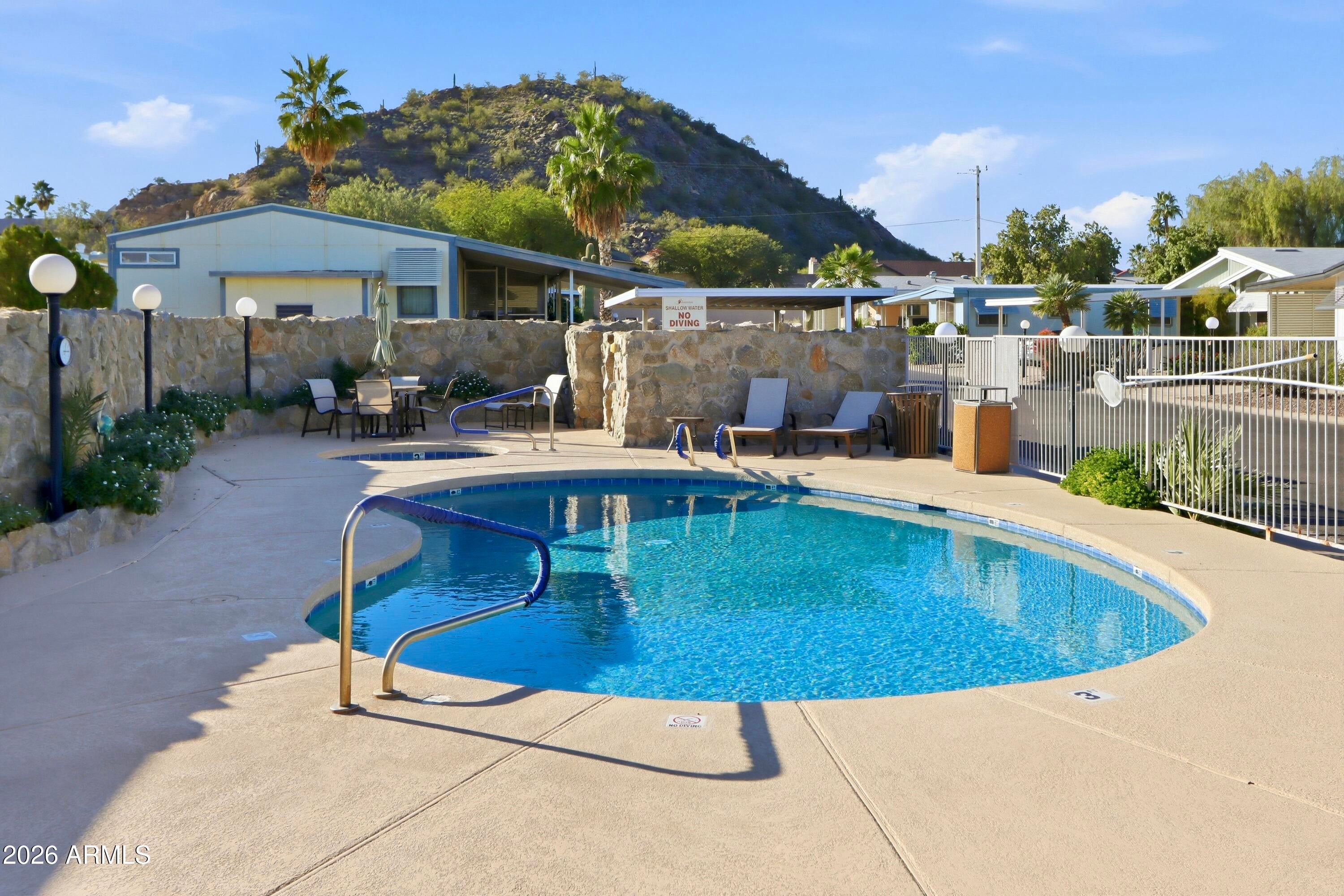 BOULDER RIDGE - Residential