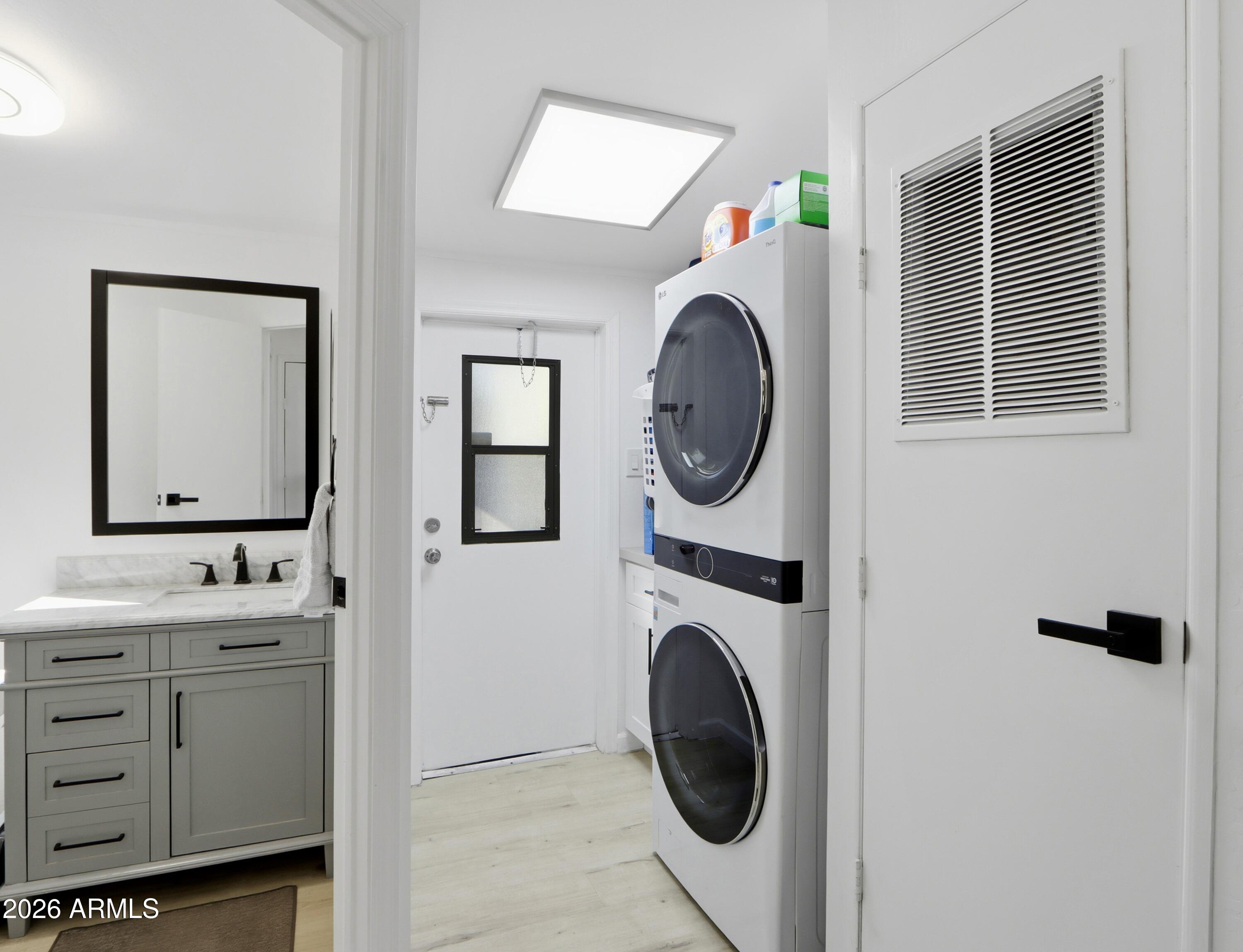 BOULDER RIDGE - Residential