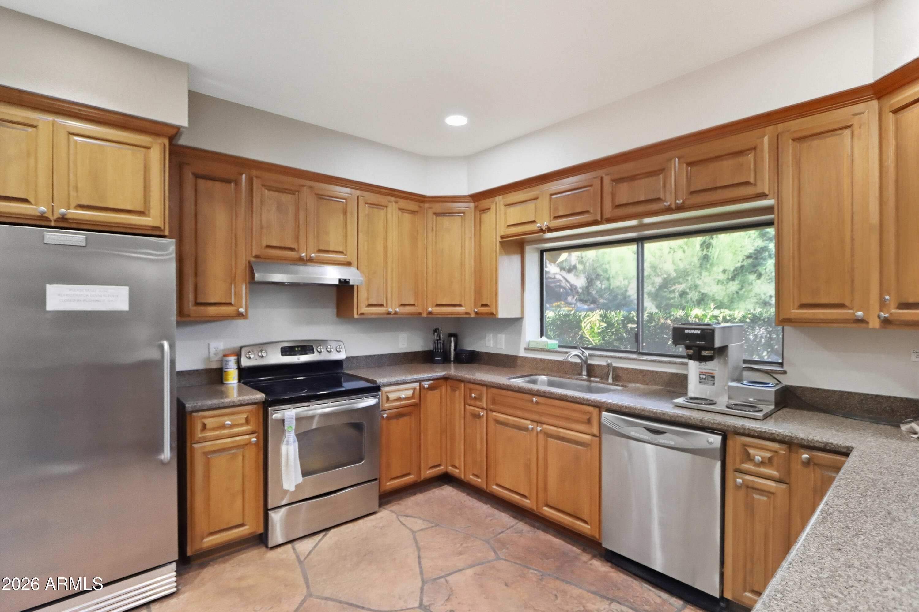 BOULDER RIDGE - Residential