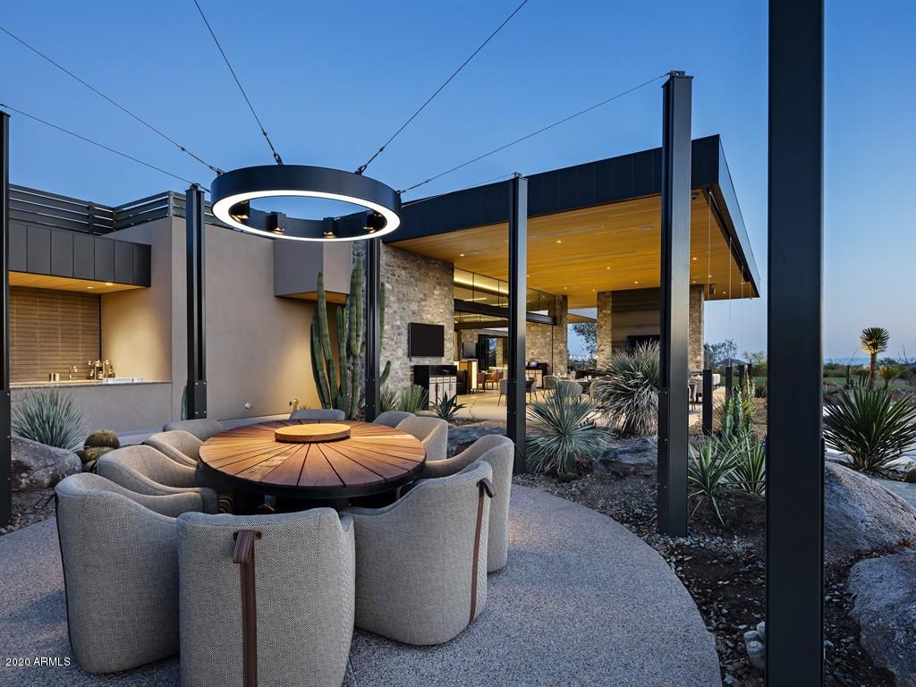 DESERT MOUNTAIN - Residential
