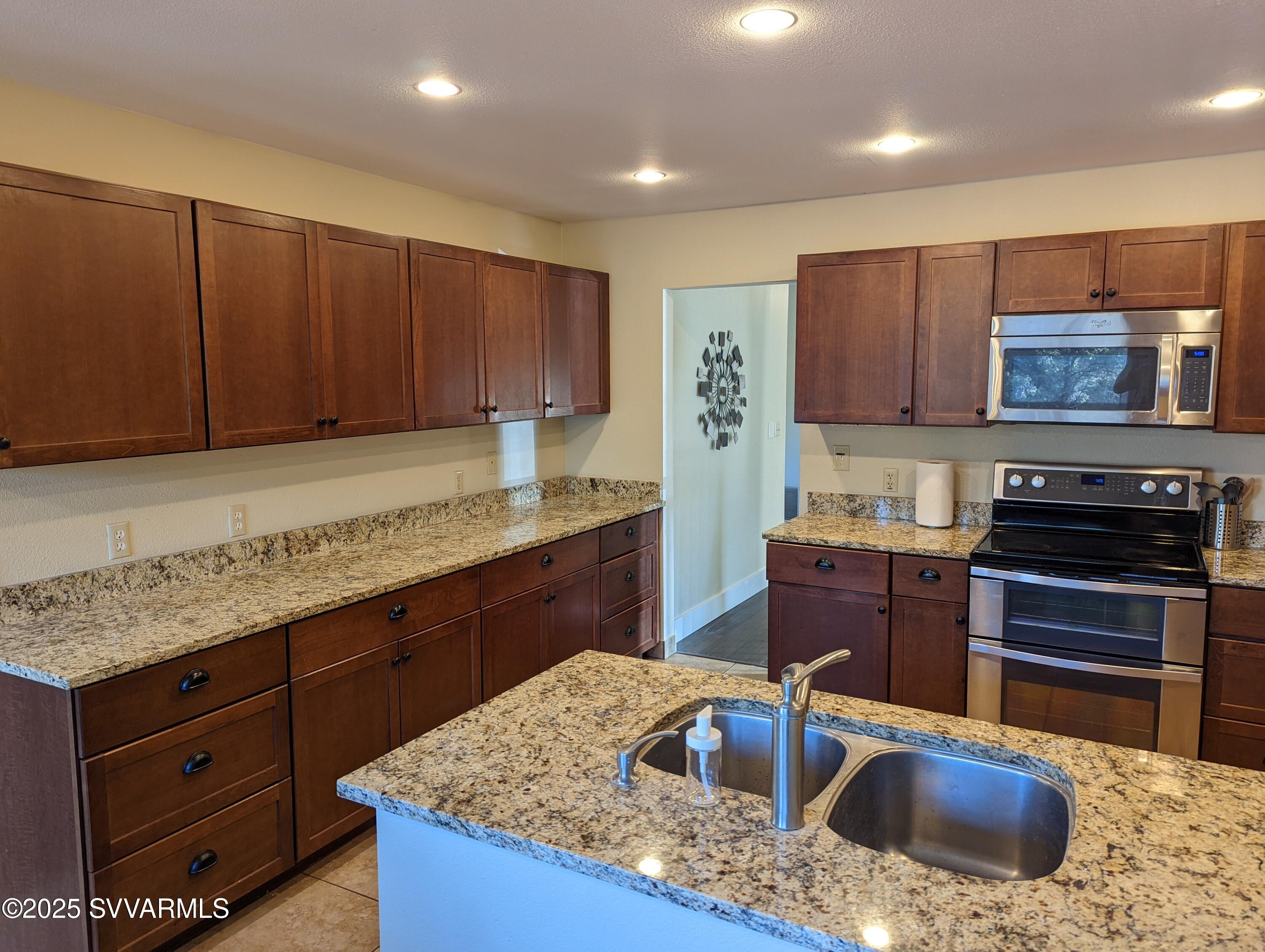 SAN PATRICIO ESTATES - Residential