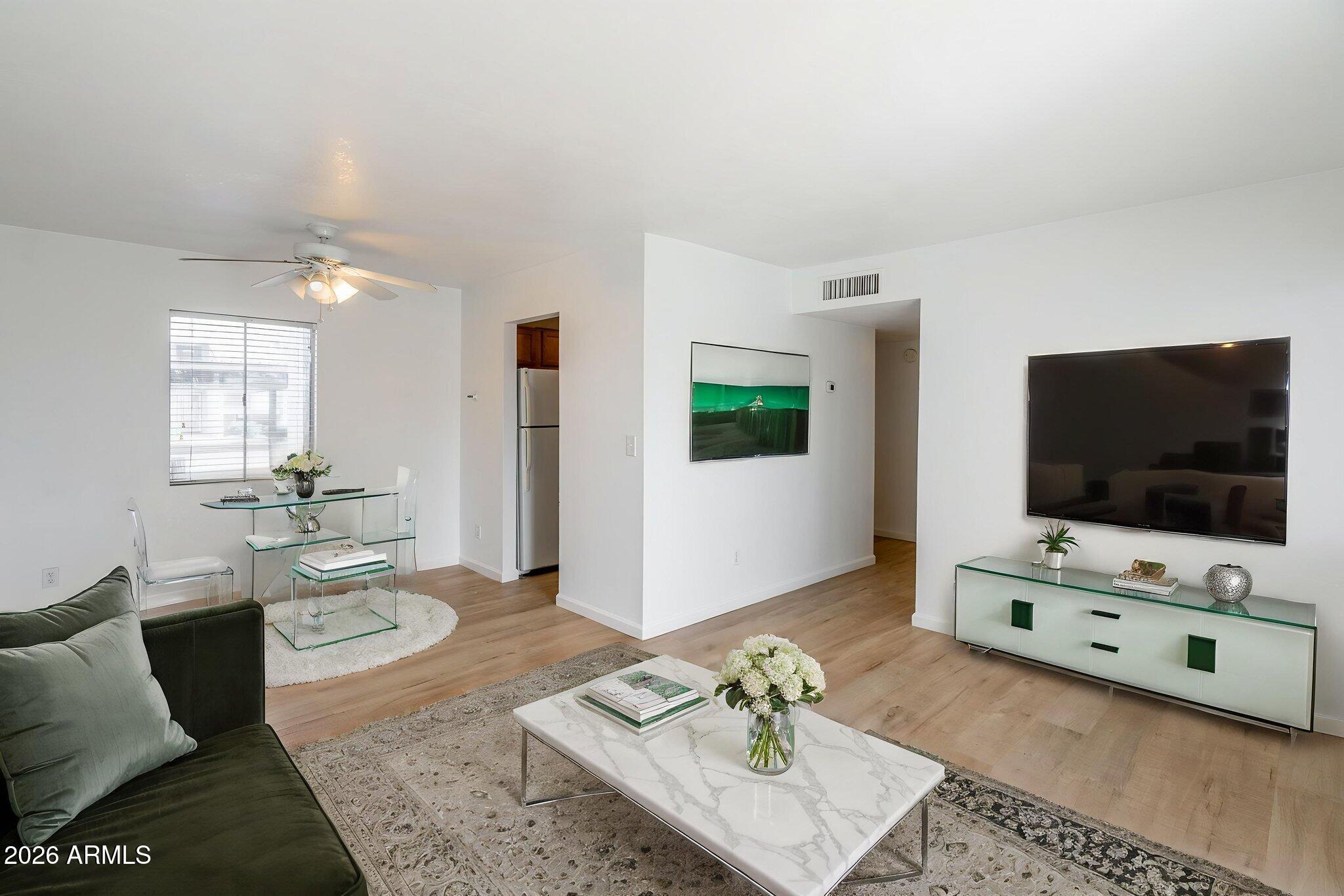 SUNDANCE CONDOMINIUMS - Residential