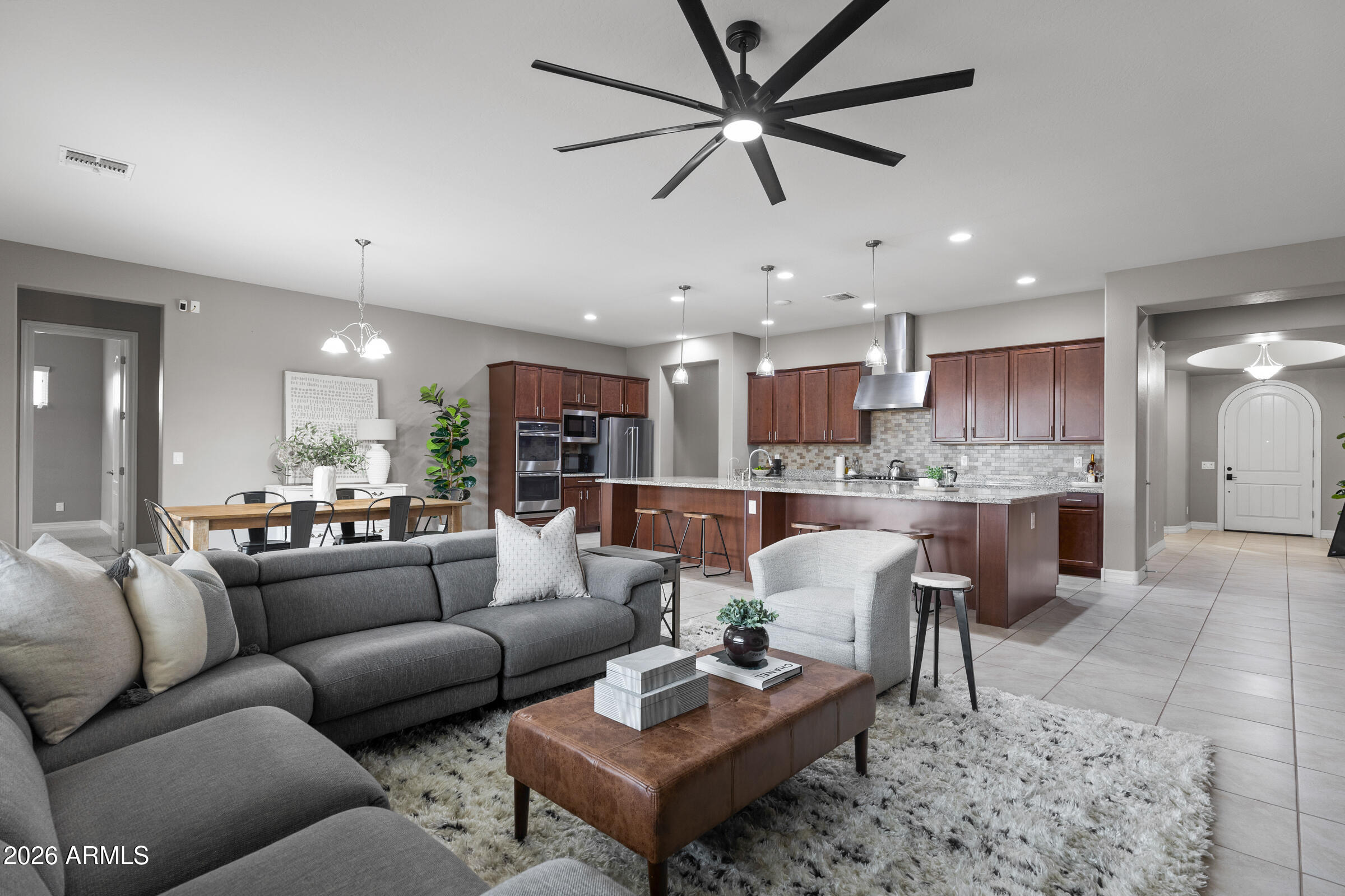 MARATHON RANCH - Residential