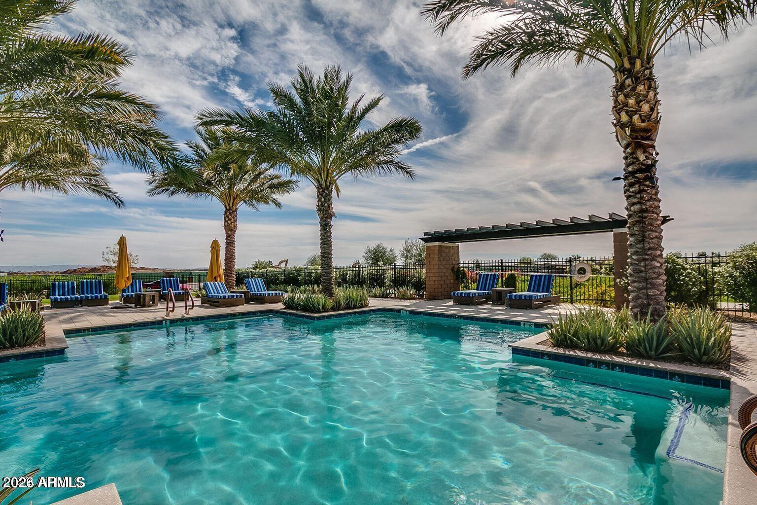 ENCANTERRA - Residential
