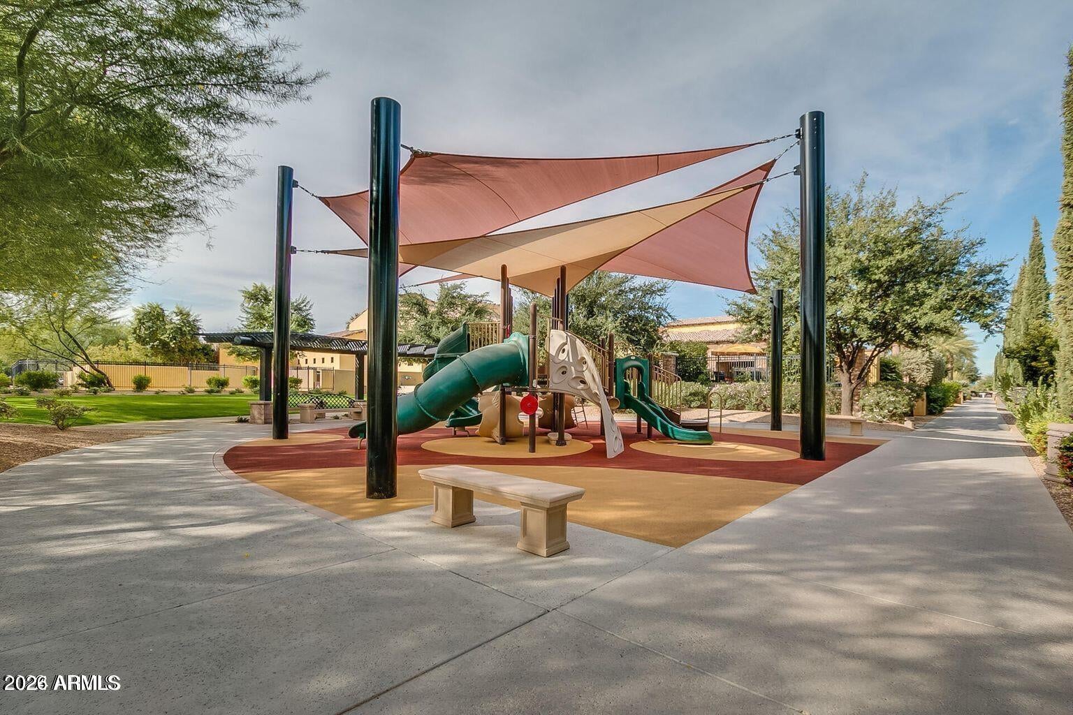 ENCANTERRA - Residential