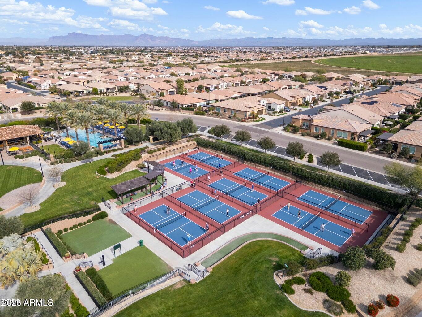 ENCANTERRA - Residential