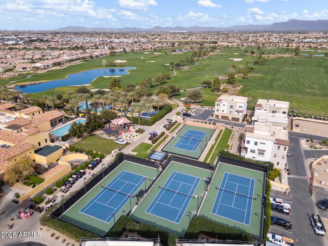 ENCANTERRA - Residential
