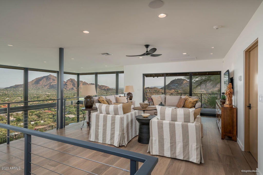 CLEARWATER HILLS - Residential
