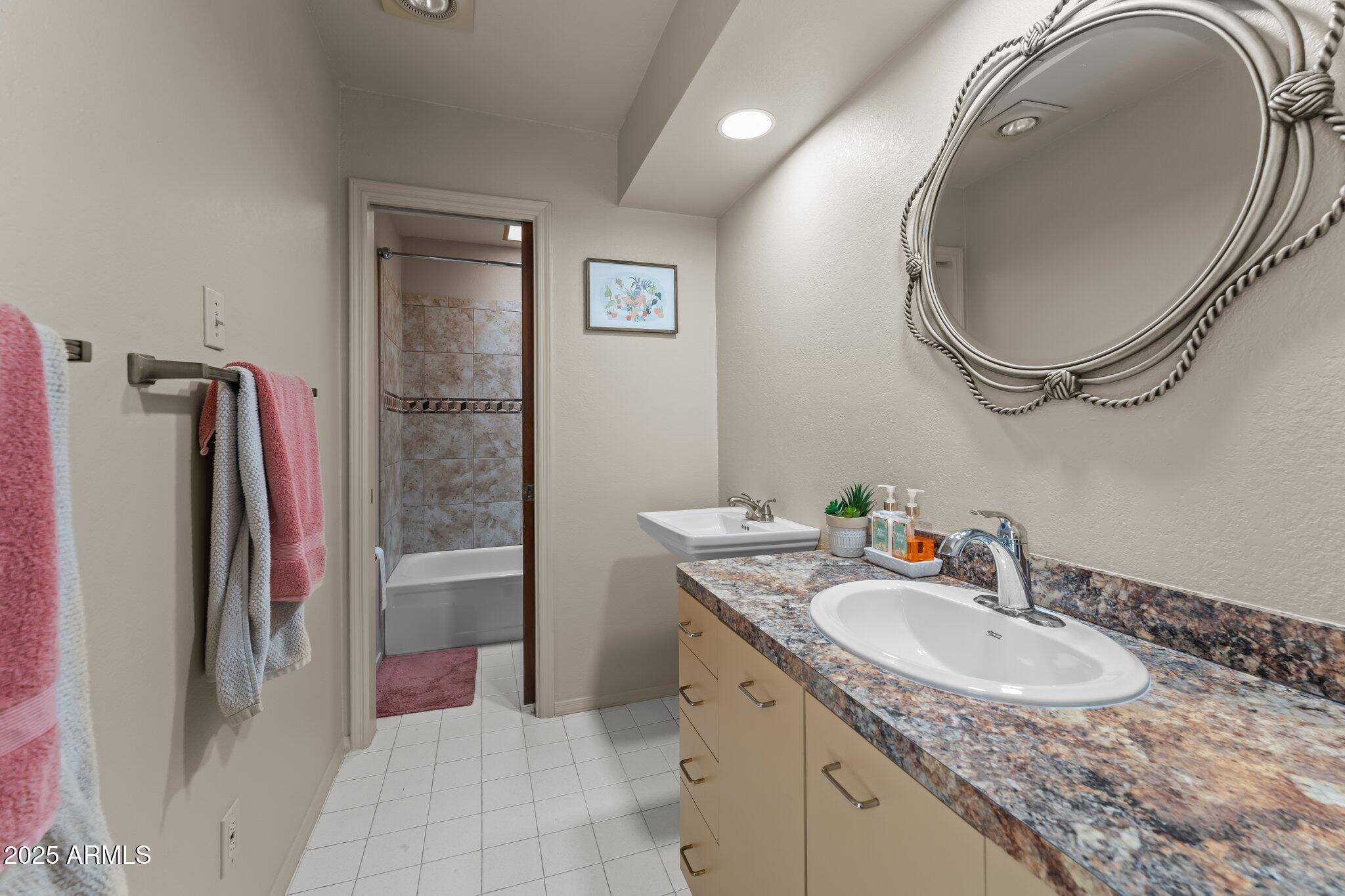 COUNTRY CLUB VILLAS WICKENBURG - Residential