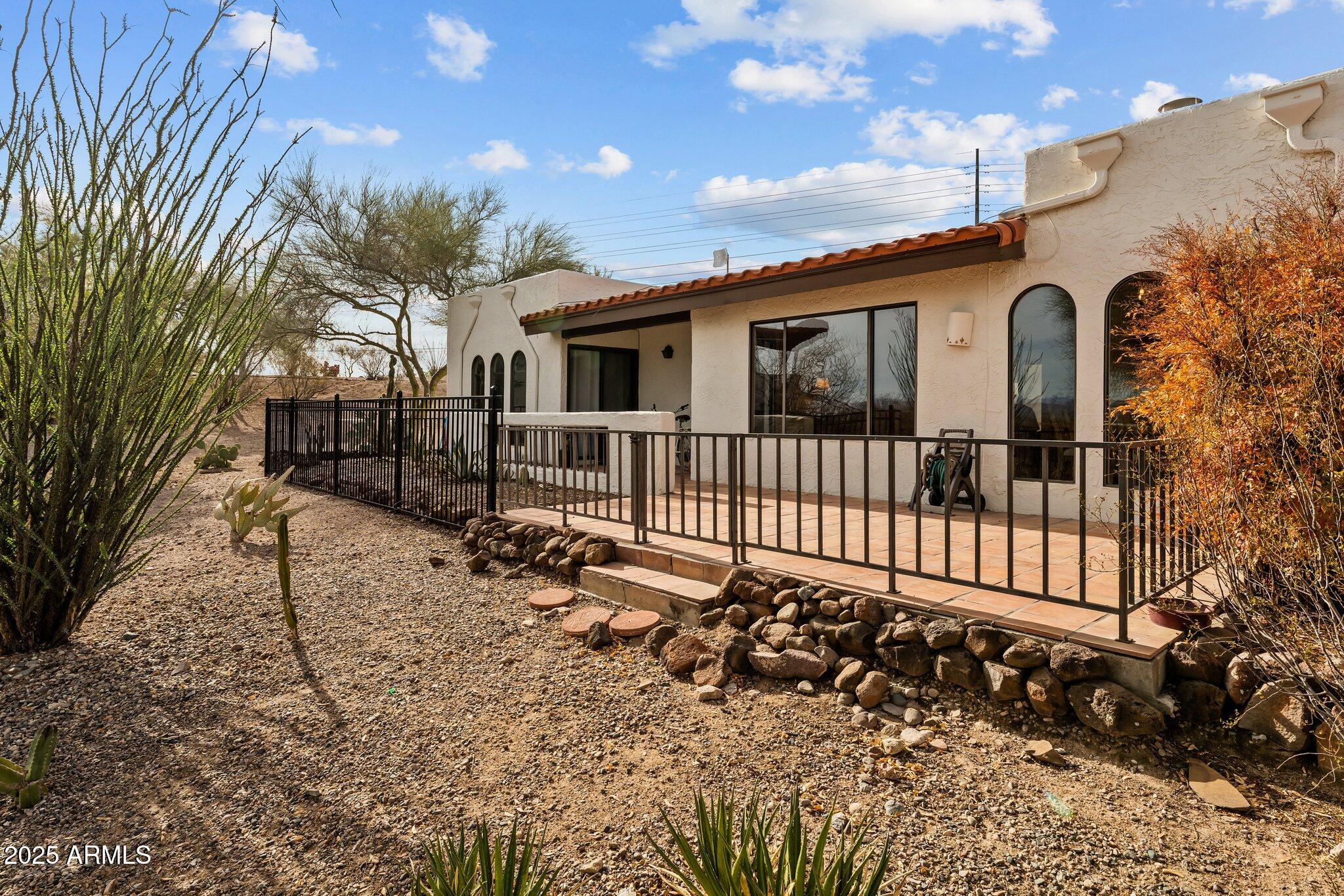 COUNTRY CLUB VILLAS WICKENBURG - Residential