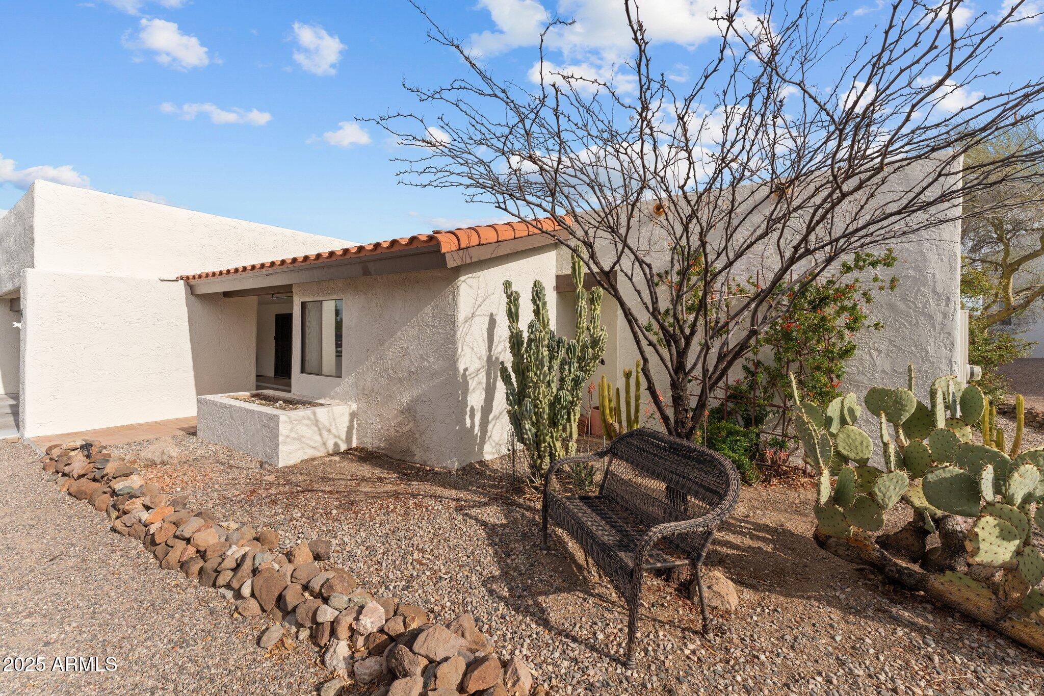 COUNTRY CLUB VILLAS WICKENBURG - Residential