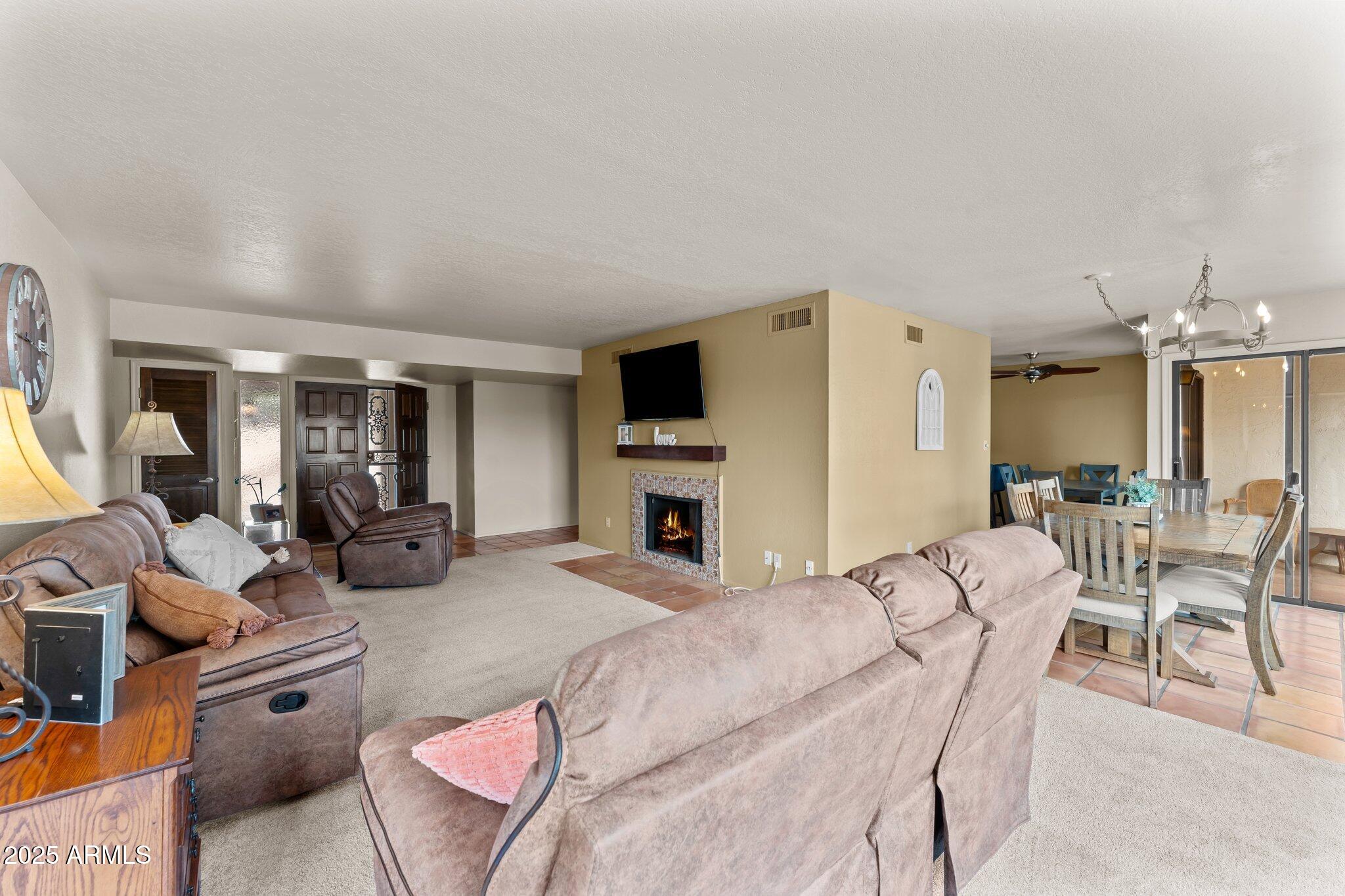 COUNTRY CLUB VILLAS WICKENBURG - Residential