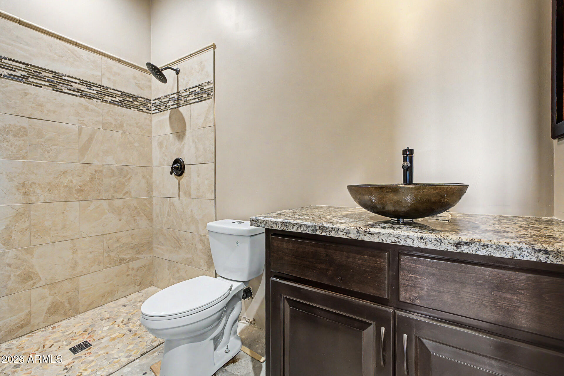 COMM @ C COR OF SEC 13-5S-6E TH S-659.48 TH E-399. - Residential