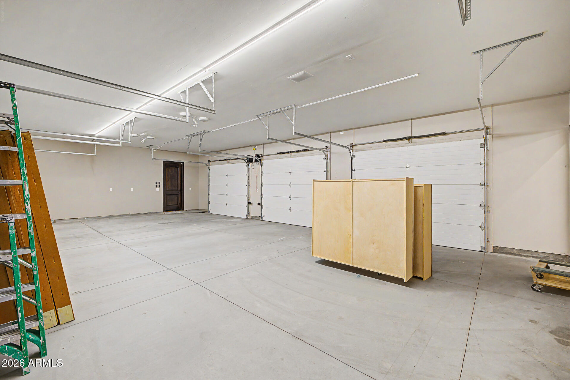 COMM @ C COR OF SEC 13-5S-6E TH S-659.48 TH E-399. - Residential