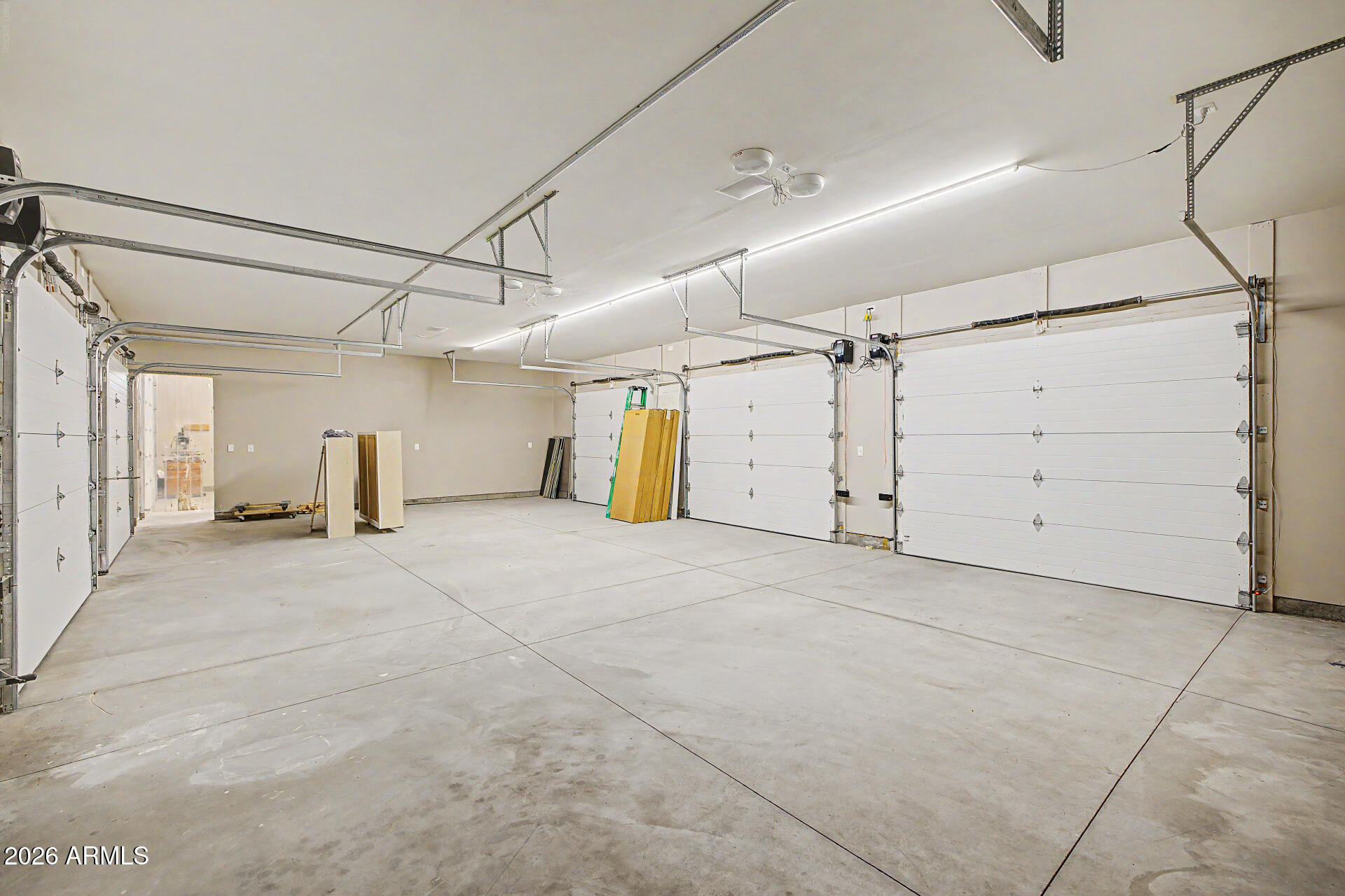 COMM @ C COR OF SEC 13-5S-6E TH S-659.48 TH E-399. - Residential