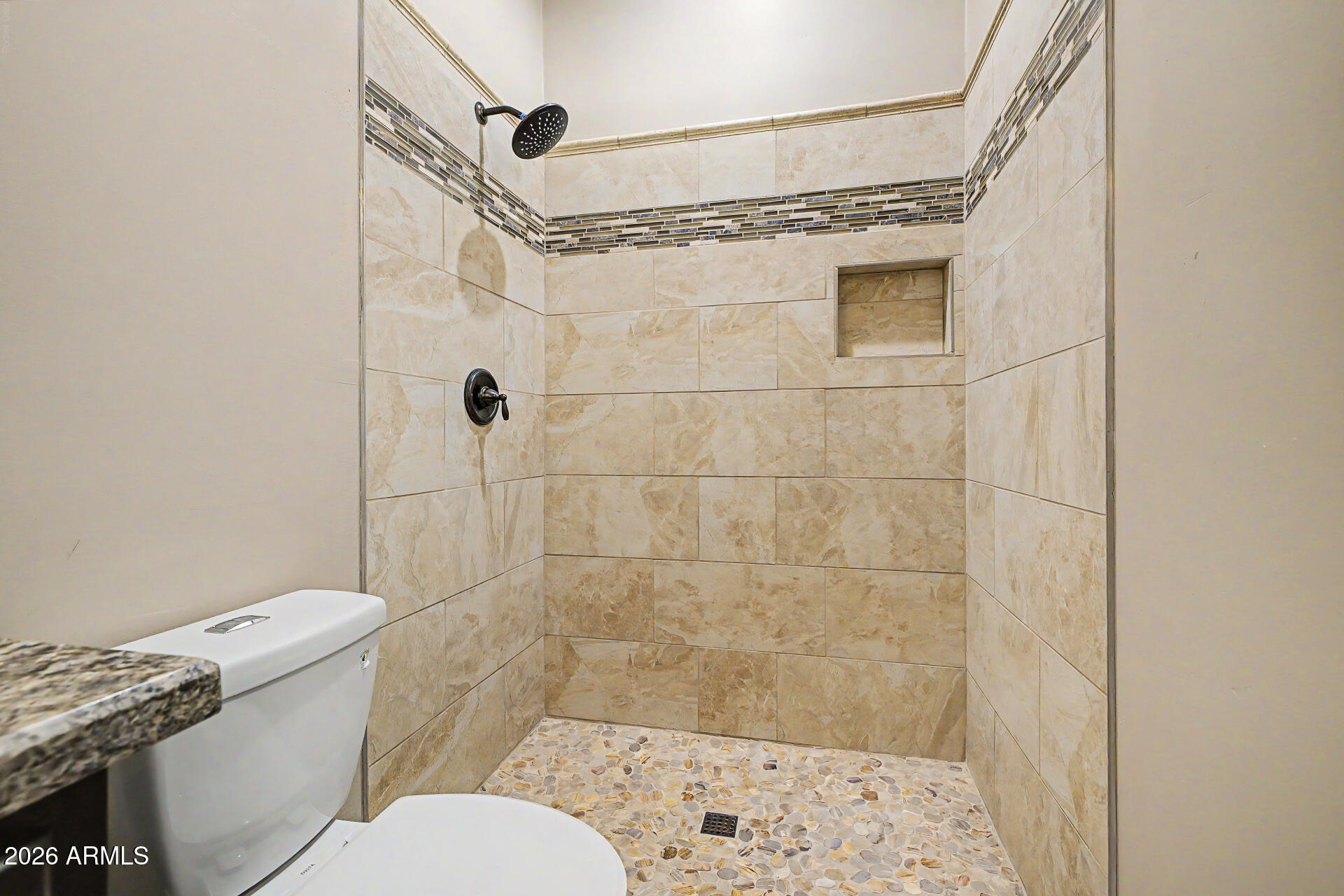 COMM @ C COR OF SEC 13-5S-6E TH S-659.48 TH E-399. - Residential