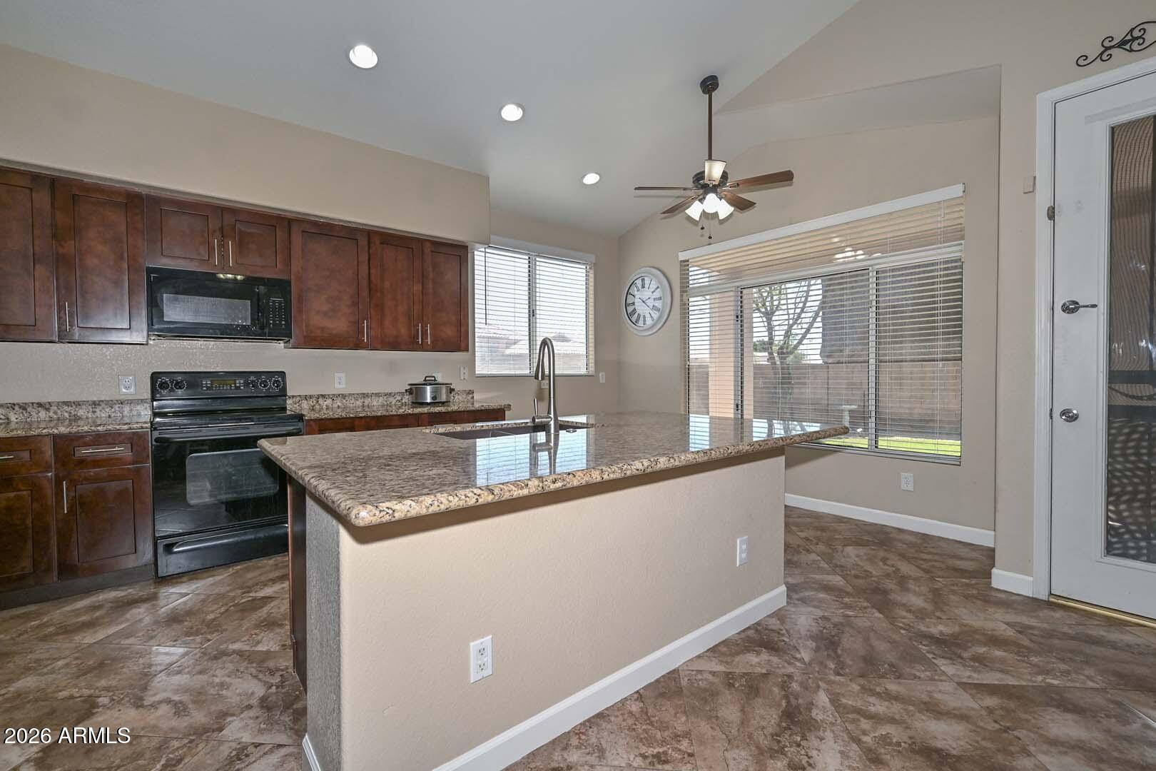 HILLCREST RANCH PARCEL F H - Residential