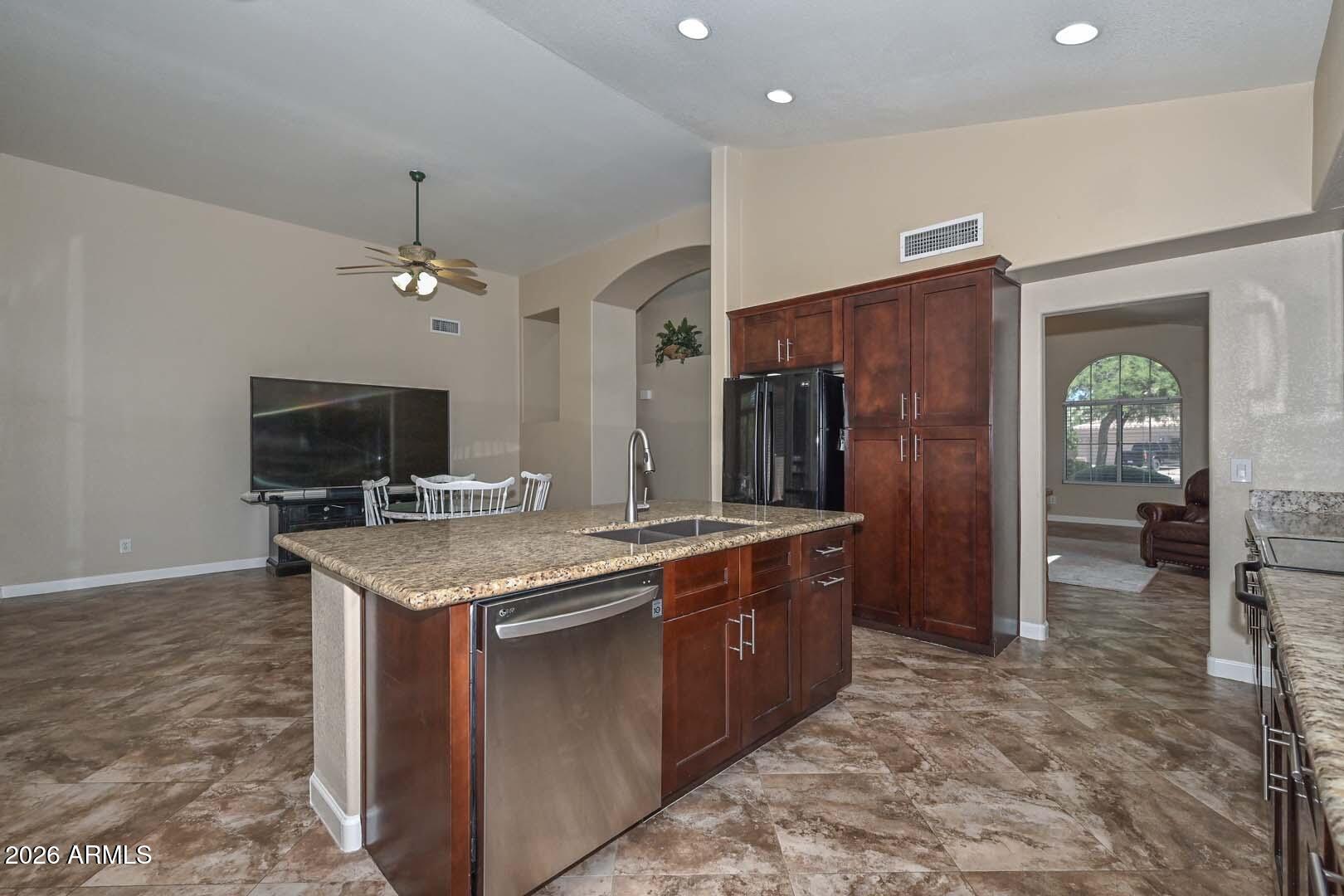 HILLCREST RANCH PARCEL F H - Residential
