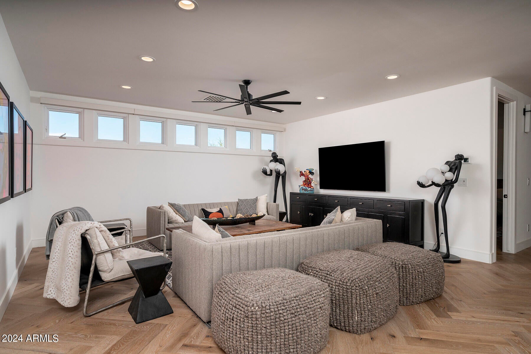 Las Estancias - Residential