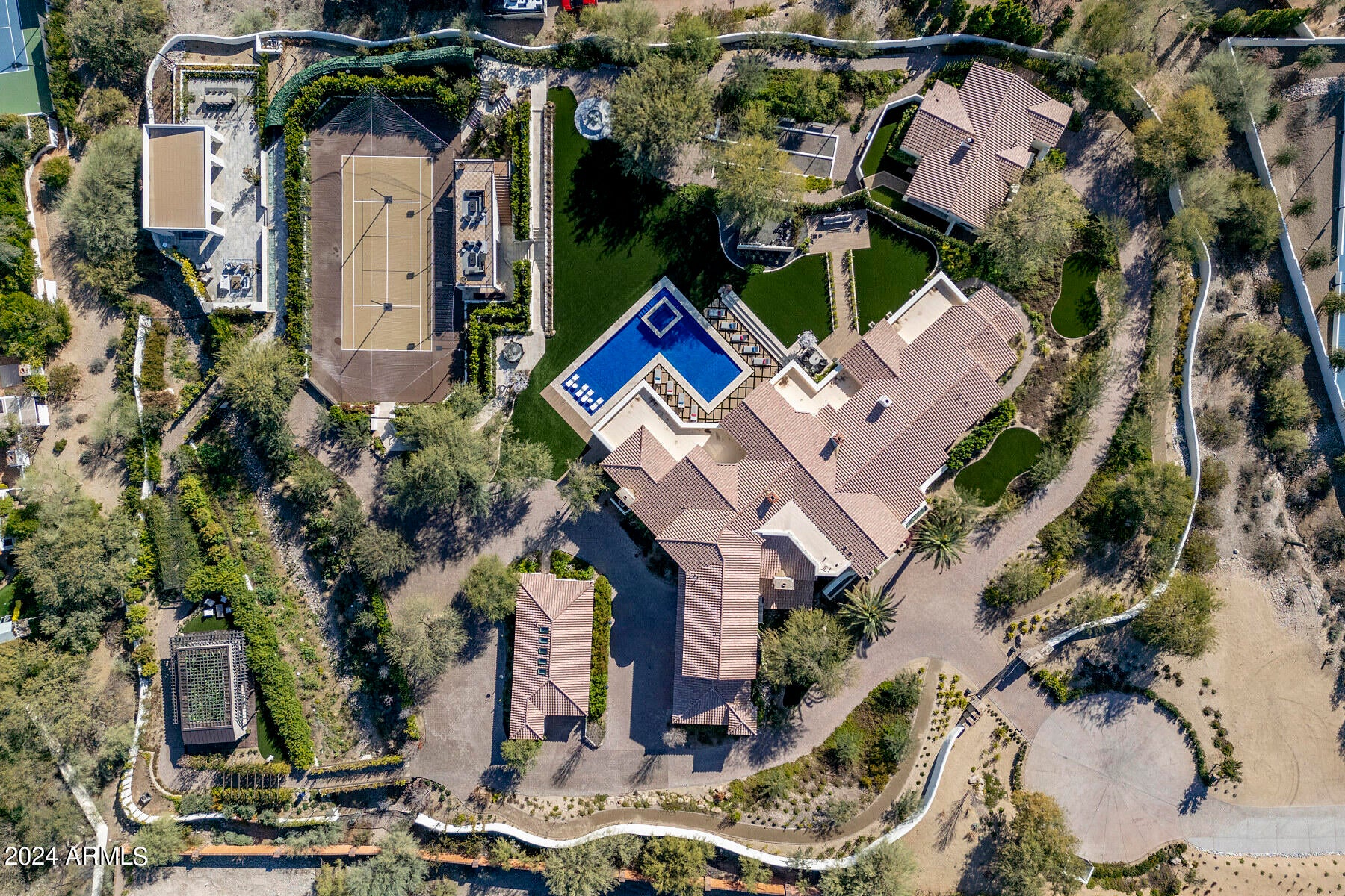 Las Estancias - Residential