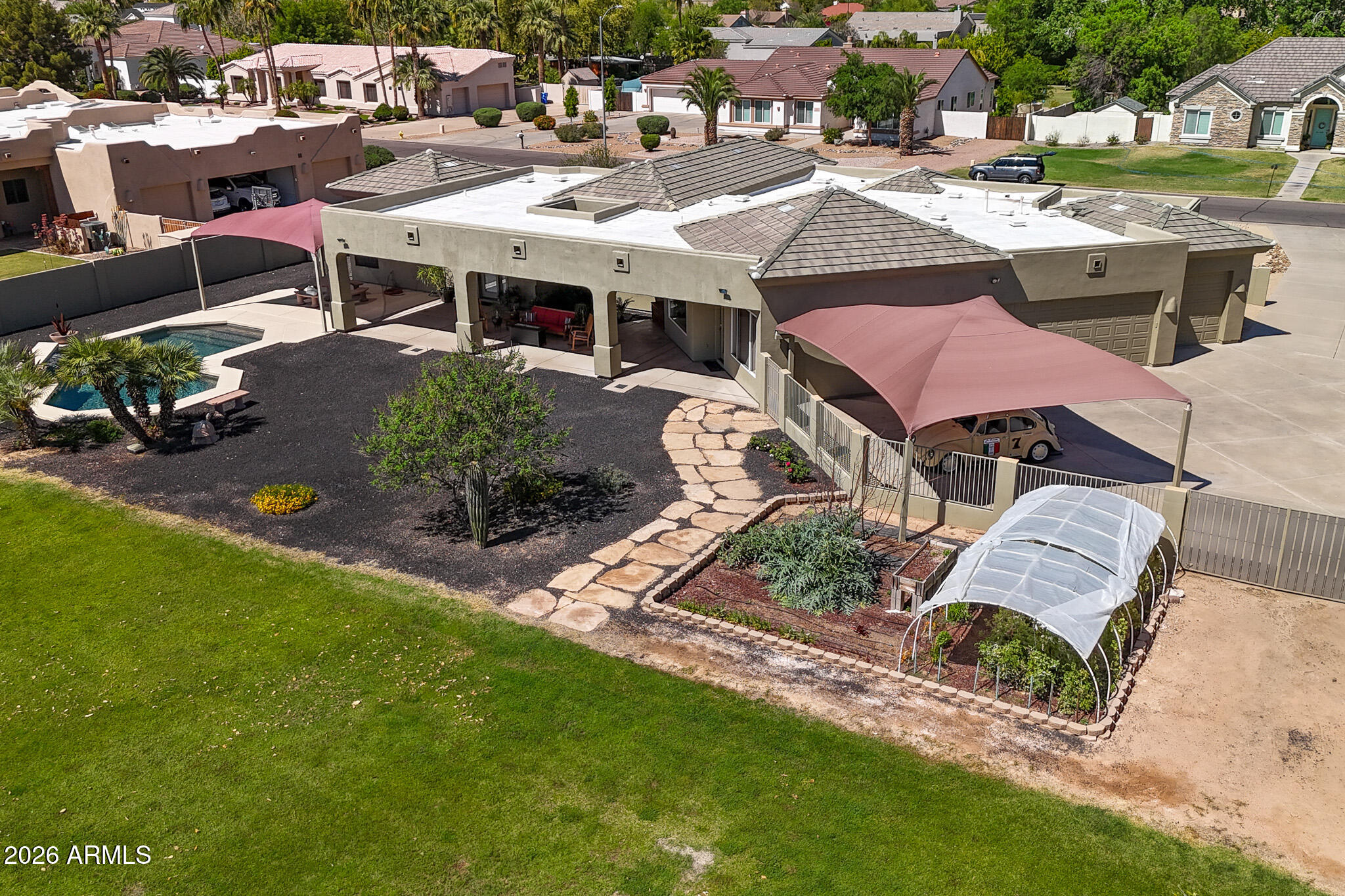 BROADLAND RANCHES GREENFIELD - Residential