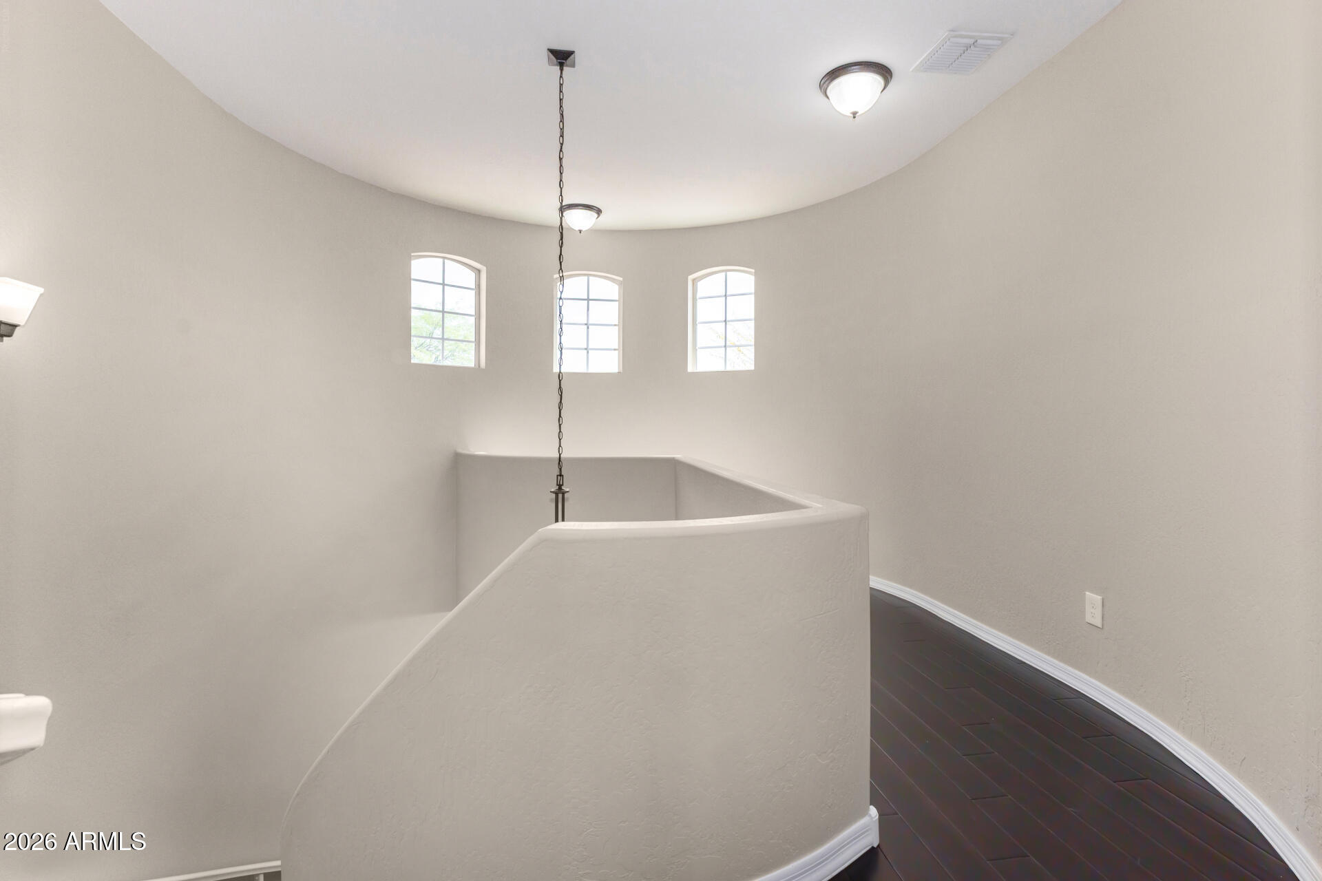 LA SENTIERO - Residential