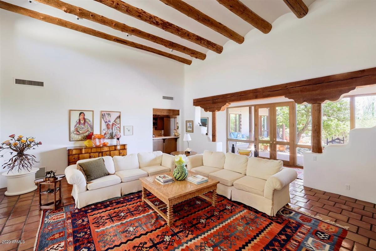 CAREFREE FOOTHILLS - Residential