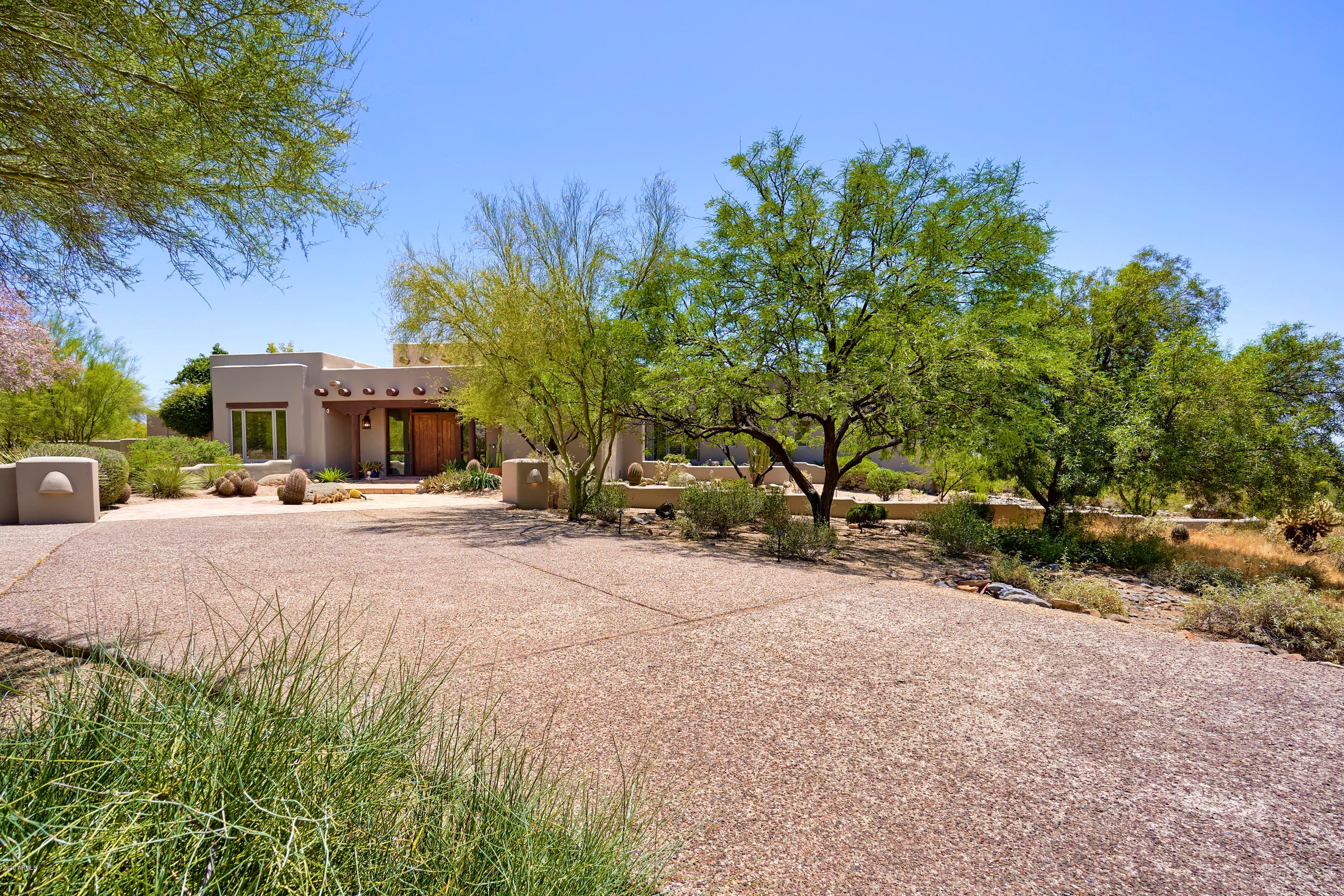 CAREFREE FOOTHILLS - Residential