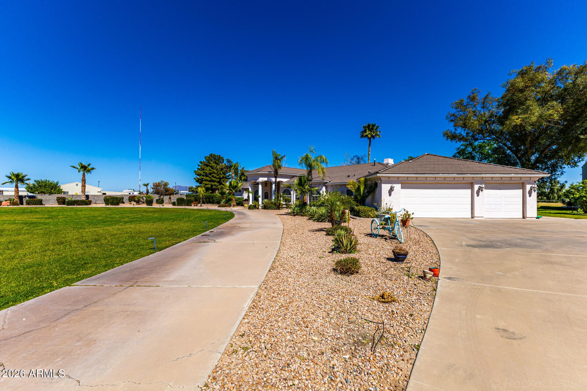 S21 T2S R8E - Residential