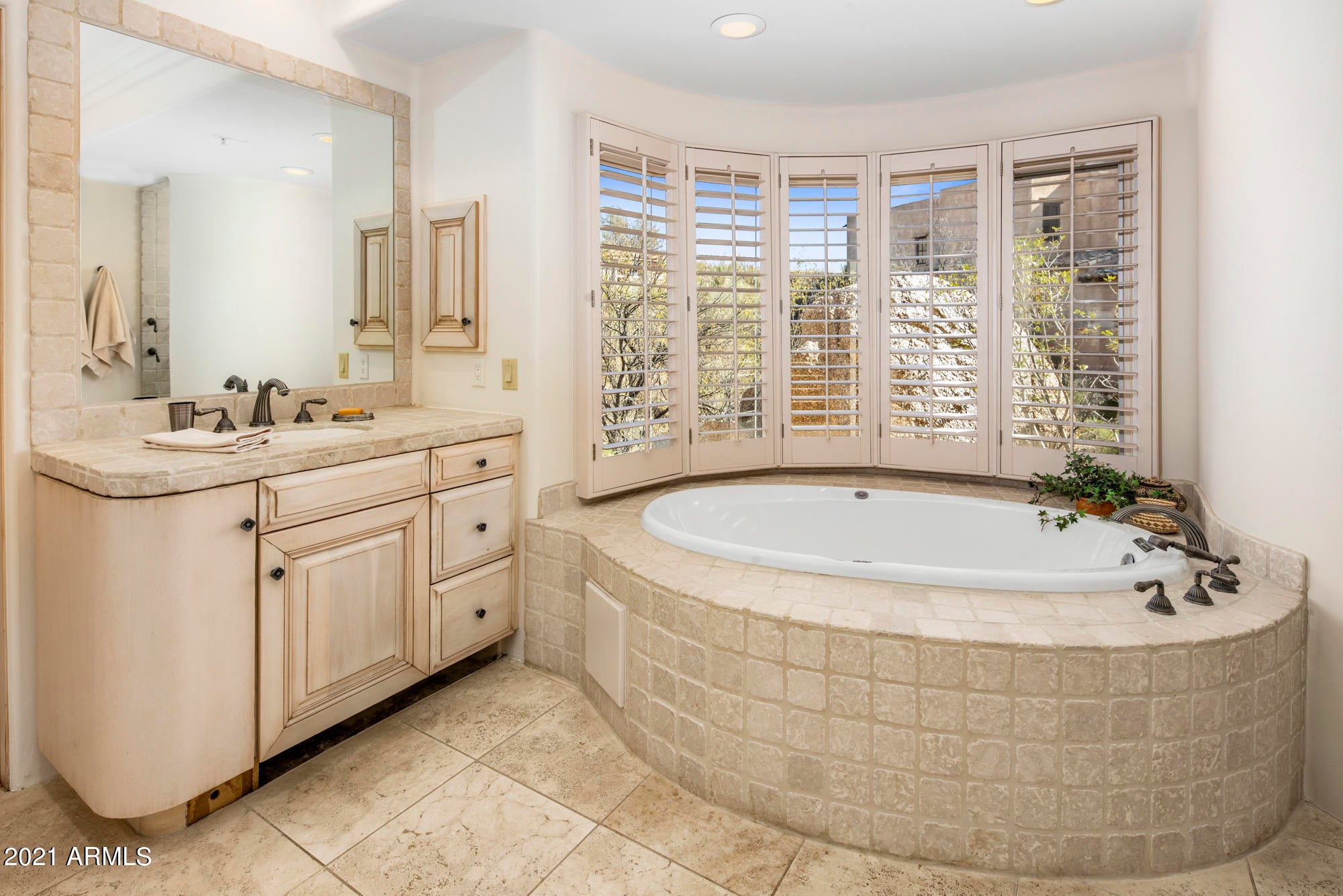 DESERT MOUNTAIN PHASE 2 UNIT 6 LT 1-94 TR A B - Residential
