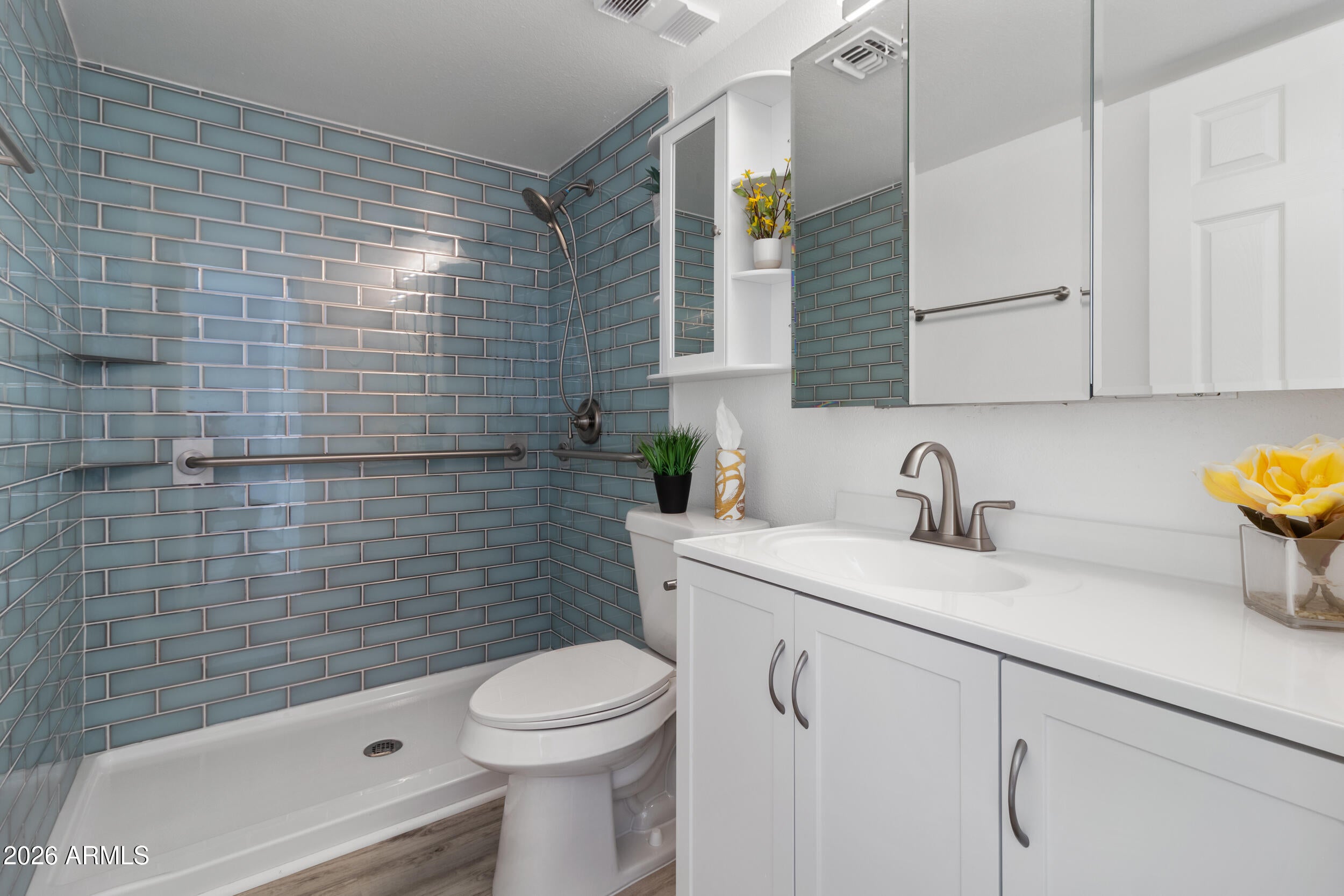 OLIVE GROVE VILLAGE CONDOMINIUMS - Residential