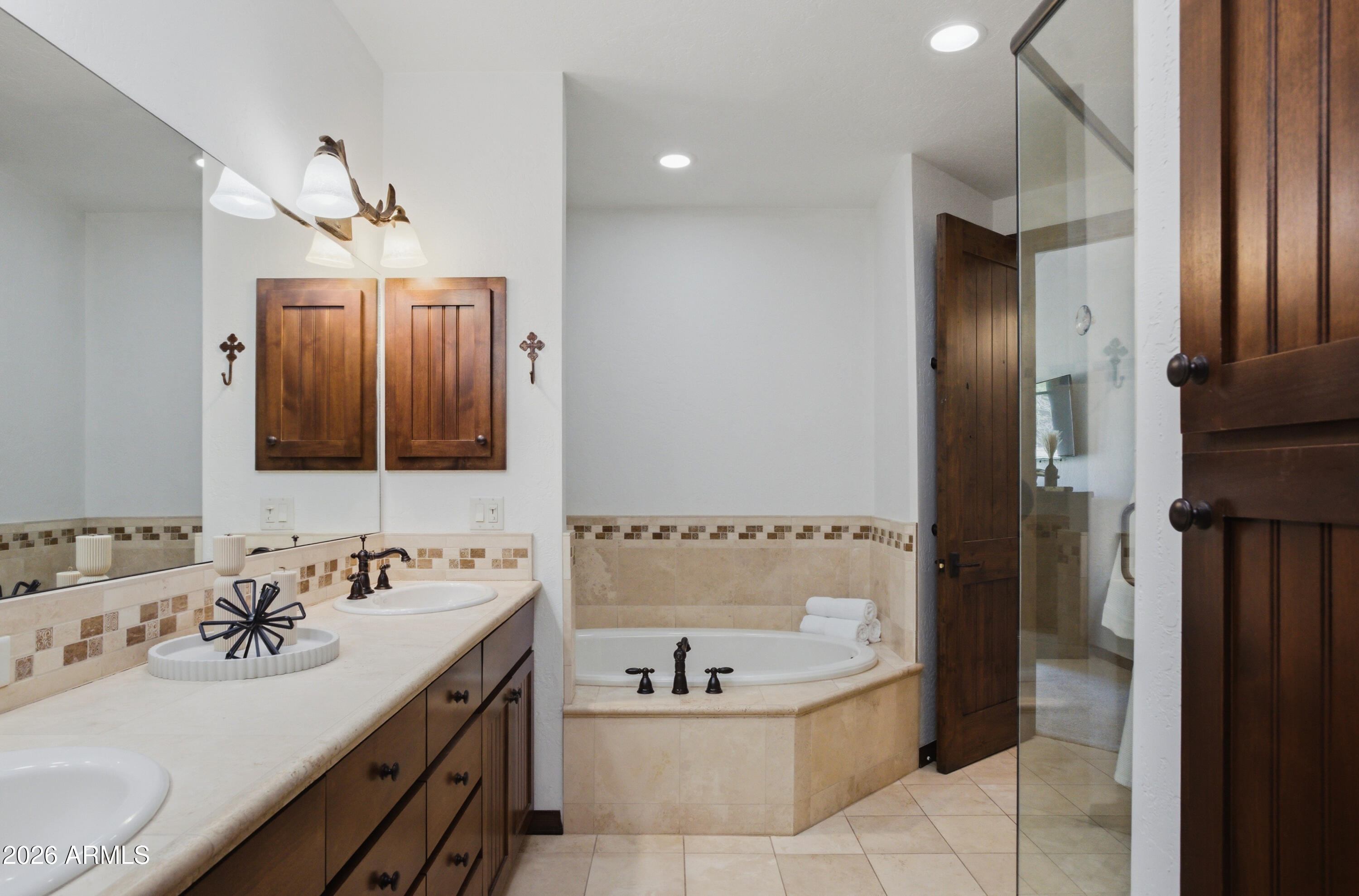 MOUNTAIN VILLAS AT PINE CANYON - Residential