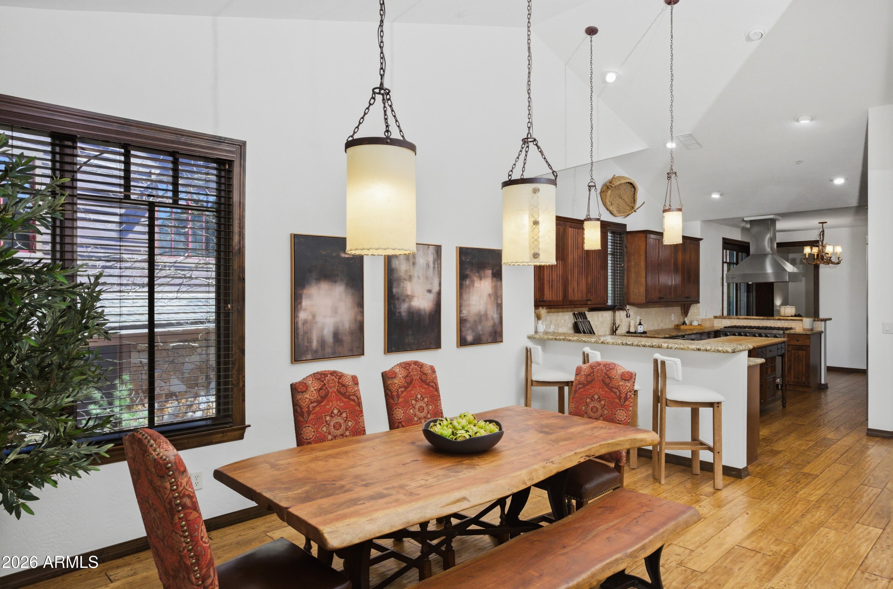 MOUNTAIN VILLAS AT PINE CANYON - Residential