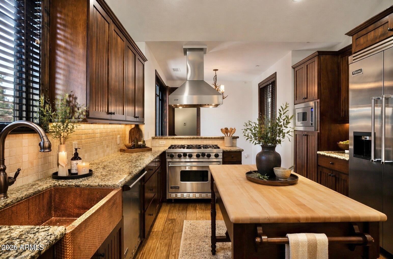 MOUNTAIN VILLAS AT PINE CANYON - Residential