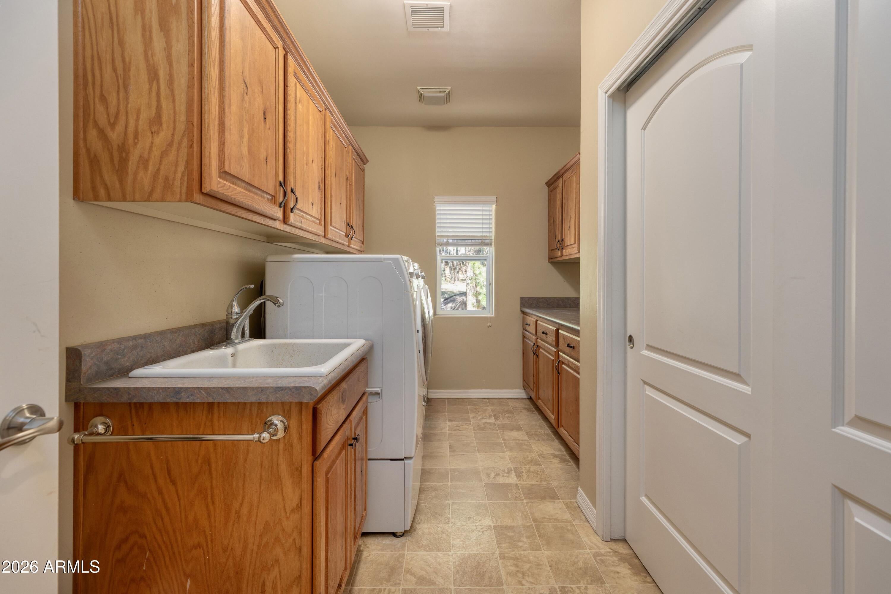 SHOW LOW COUNTRY CLUB ESTATES - Residential