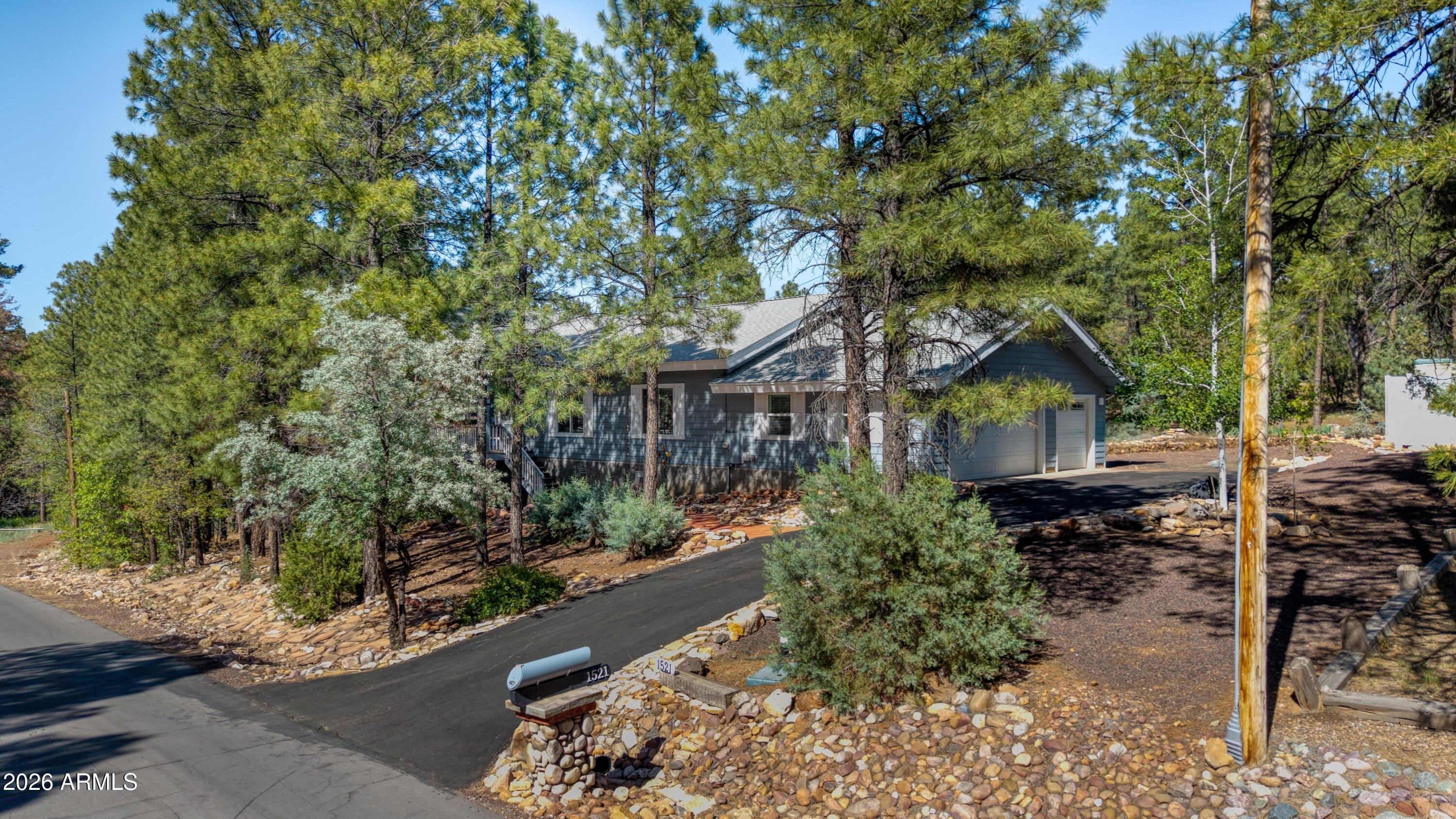 SHOW LOW COUNTRY CLUB ESTATES - Residential