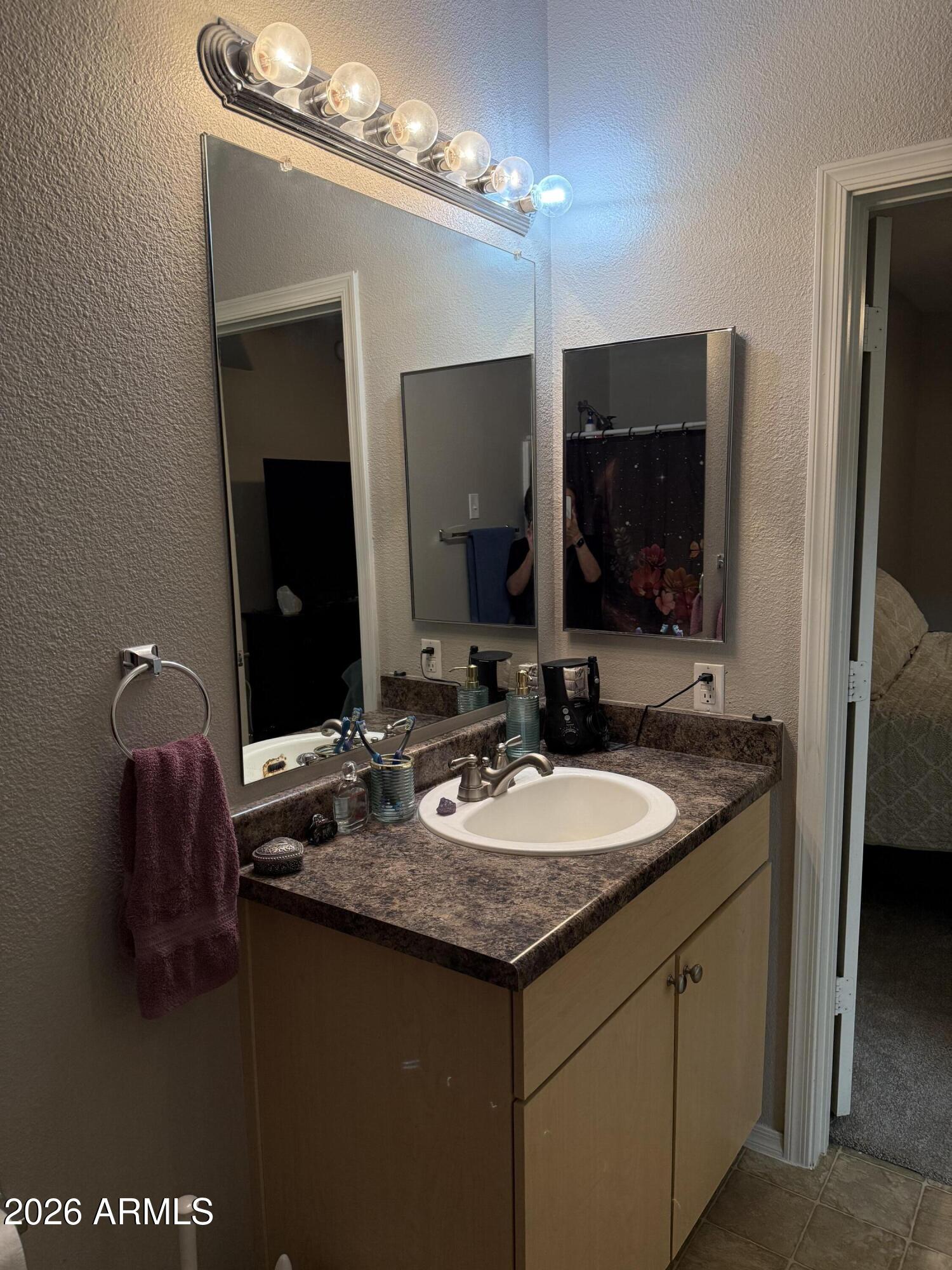 UNION HILLS CONDOMINIUM - Residential
