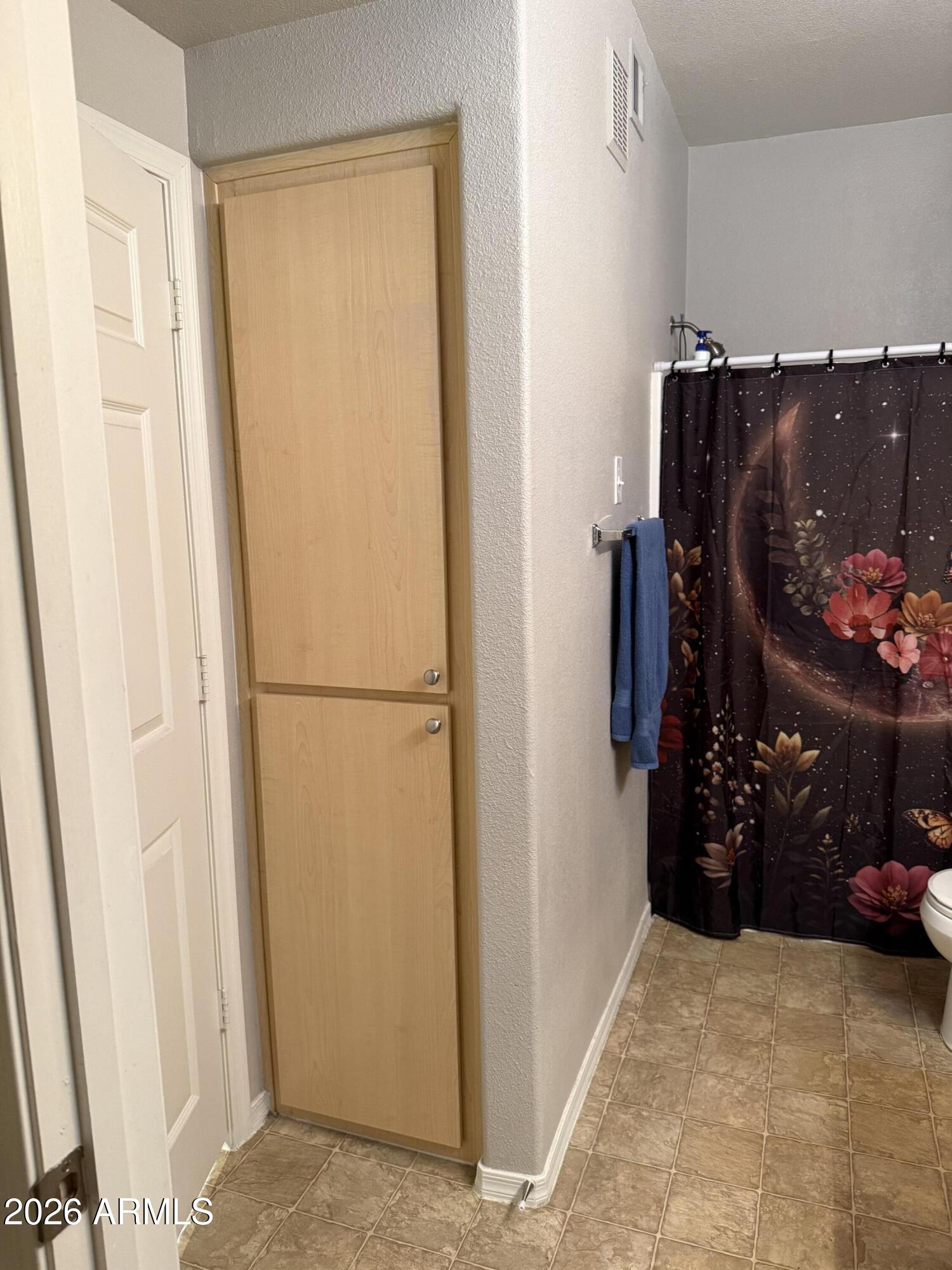 UNION HILLS CONDOMINIUM - Residential
