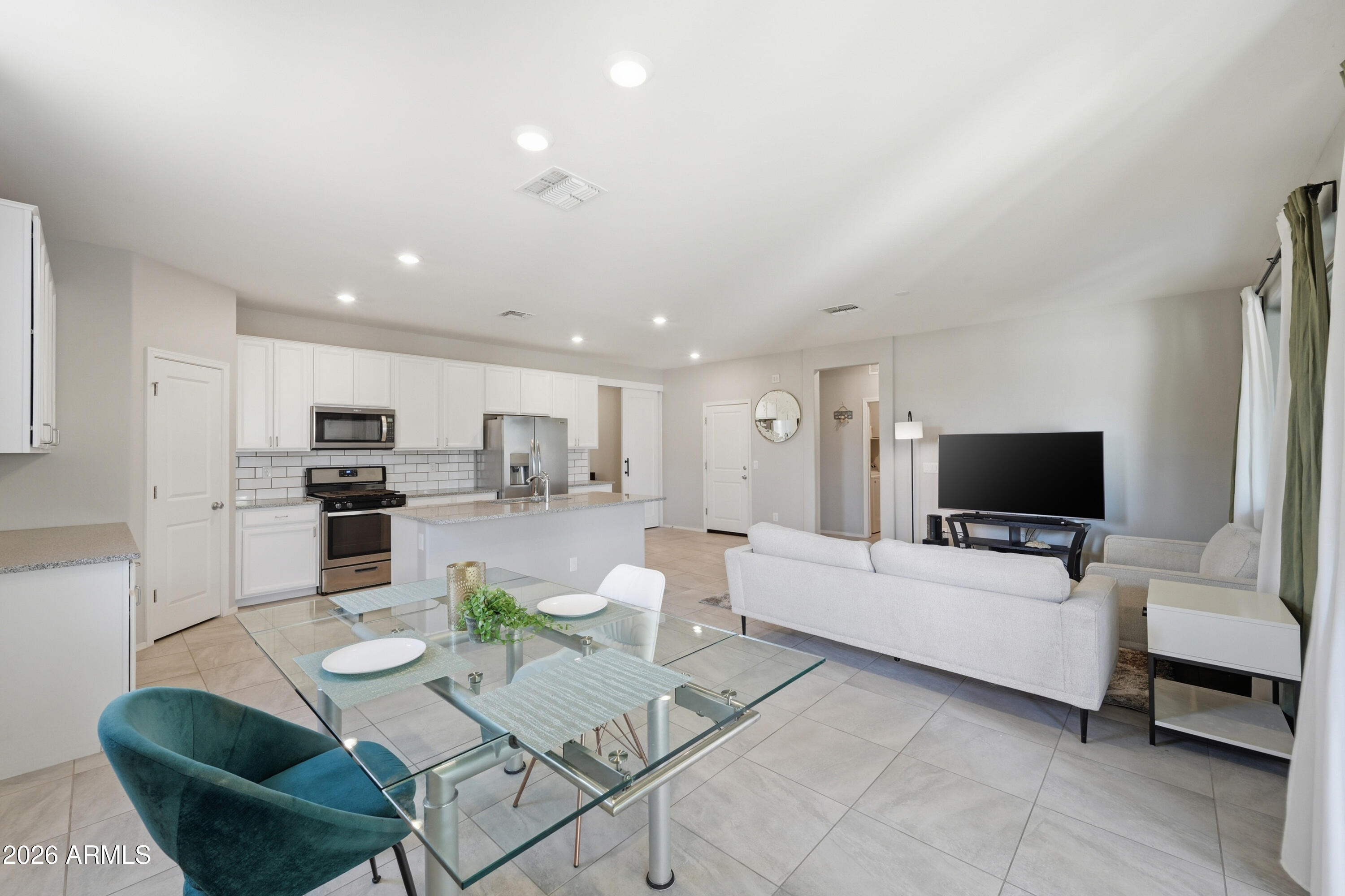 COBBLESTONE VILLAS - Residential
