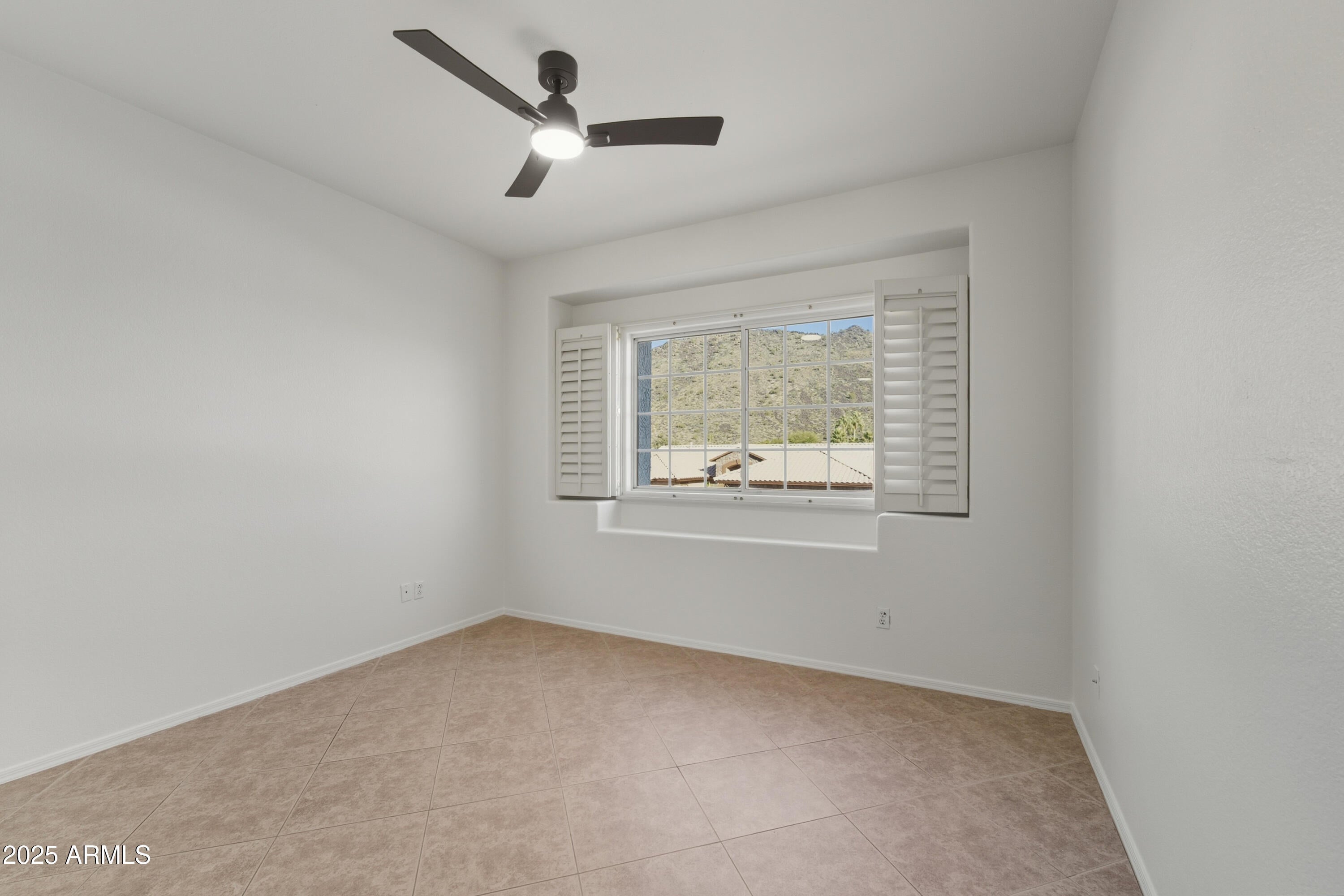 Arrowhead Lakes - Residential