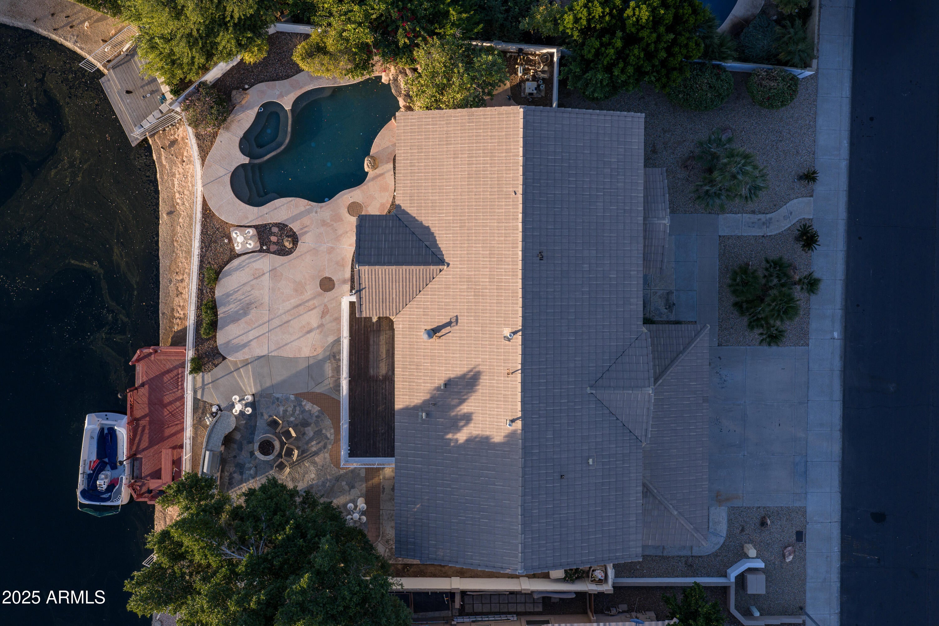 Arrowhead Lakes - Residential