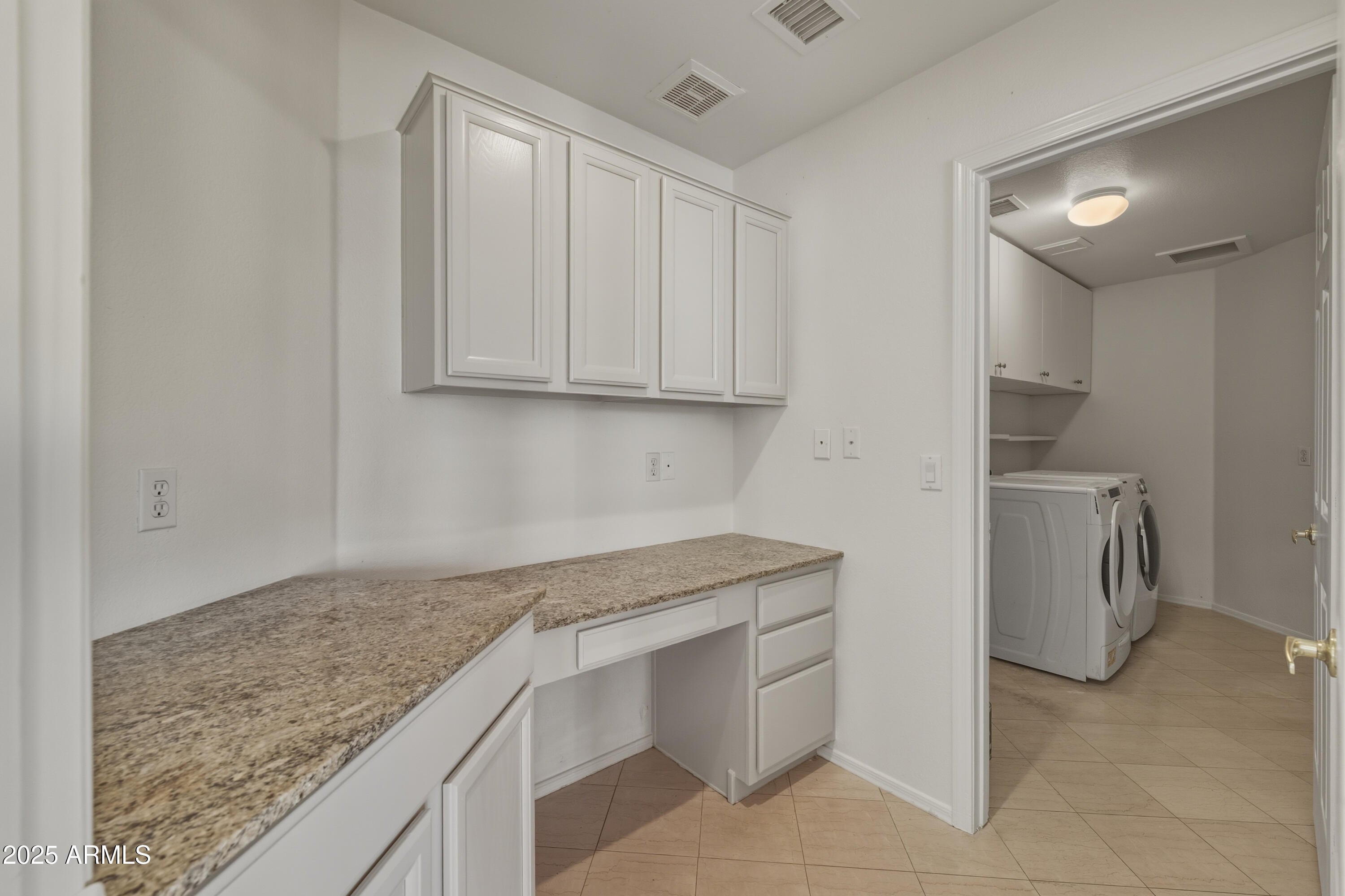 Arrowhead Lakes - Residential