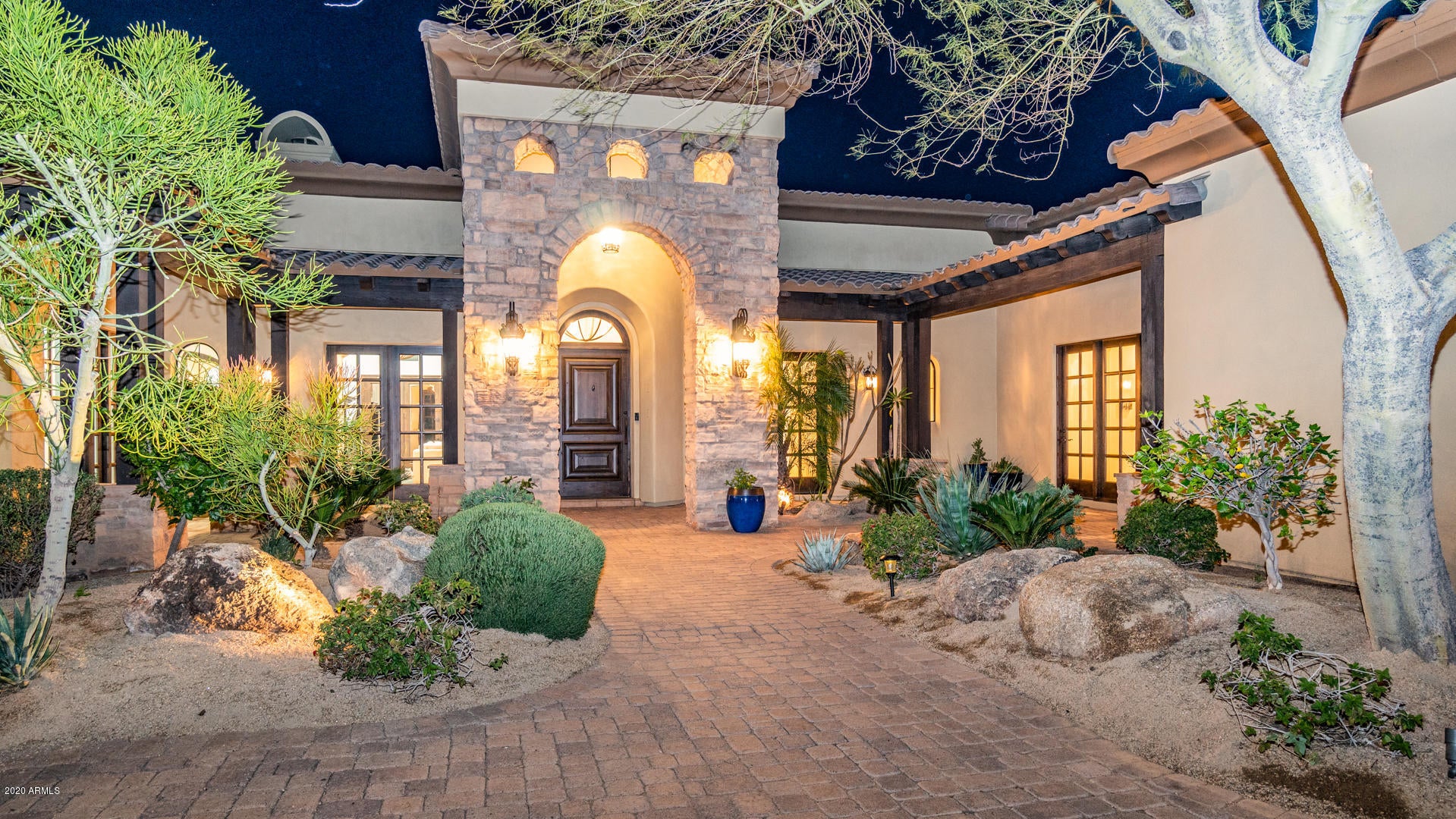 SUMMIT AT LAS SENDAS - Residential