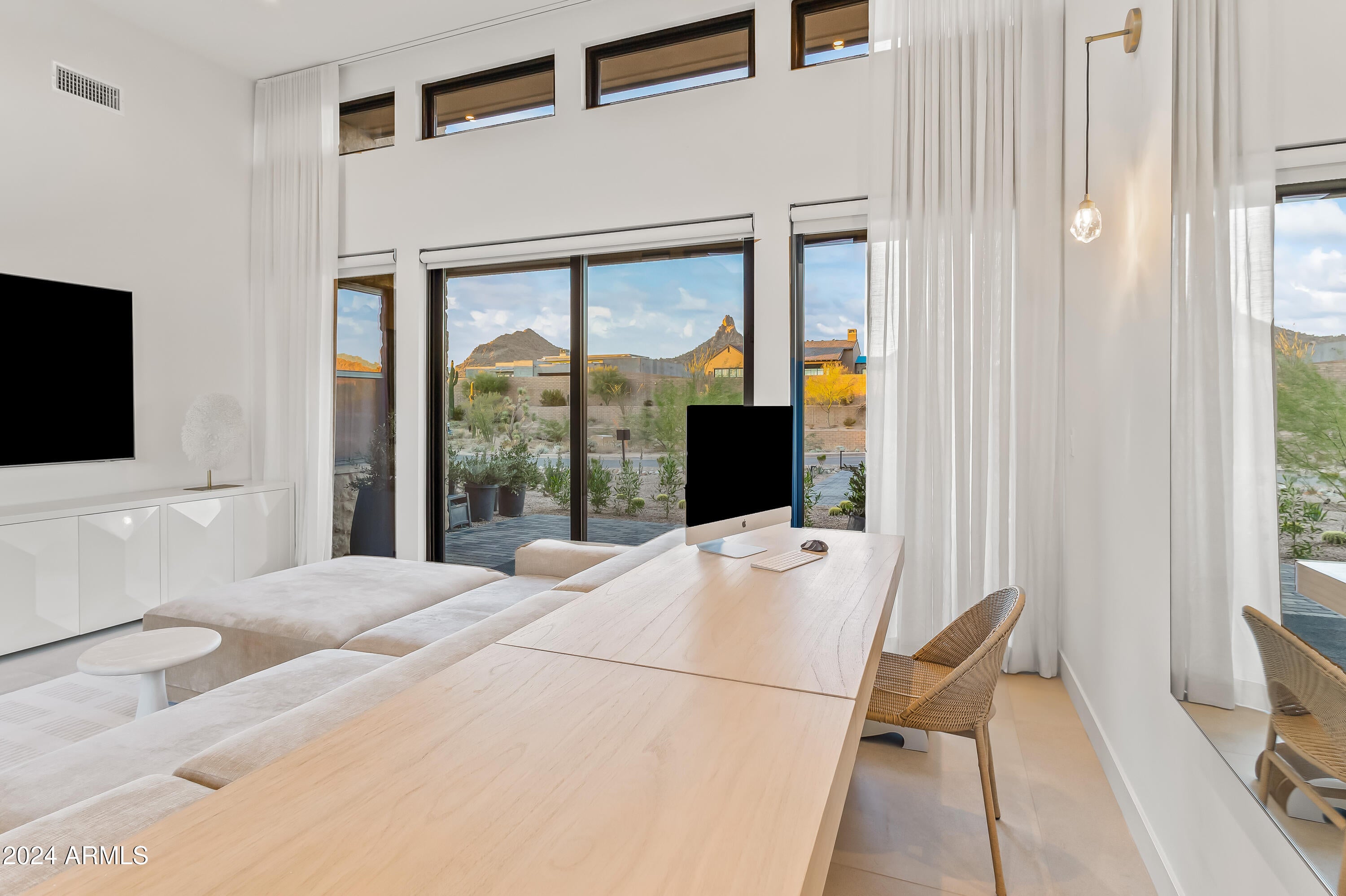 SKYE VIEW - Residential