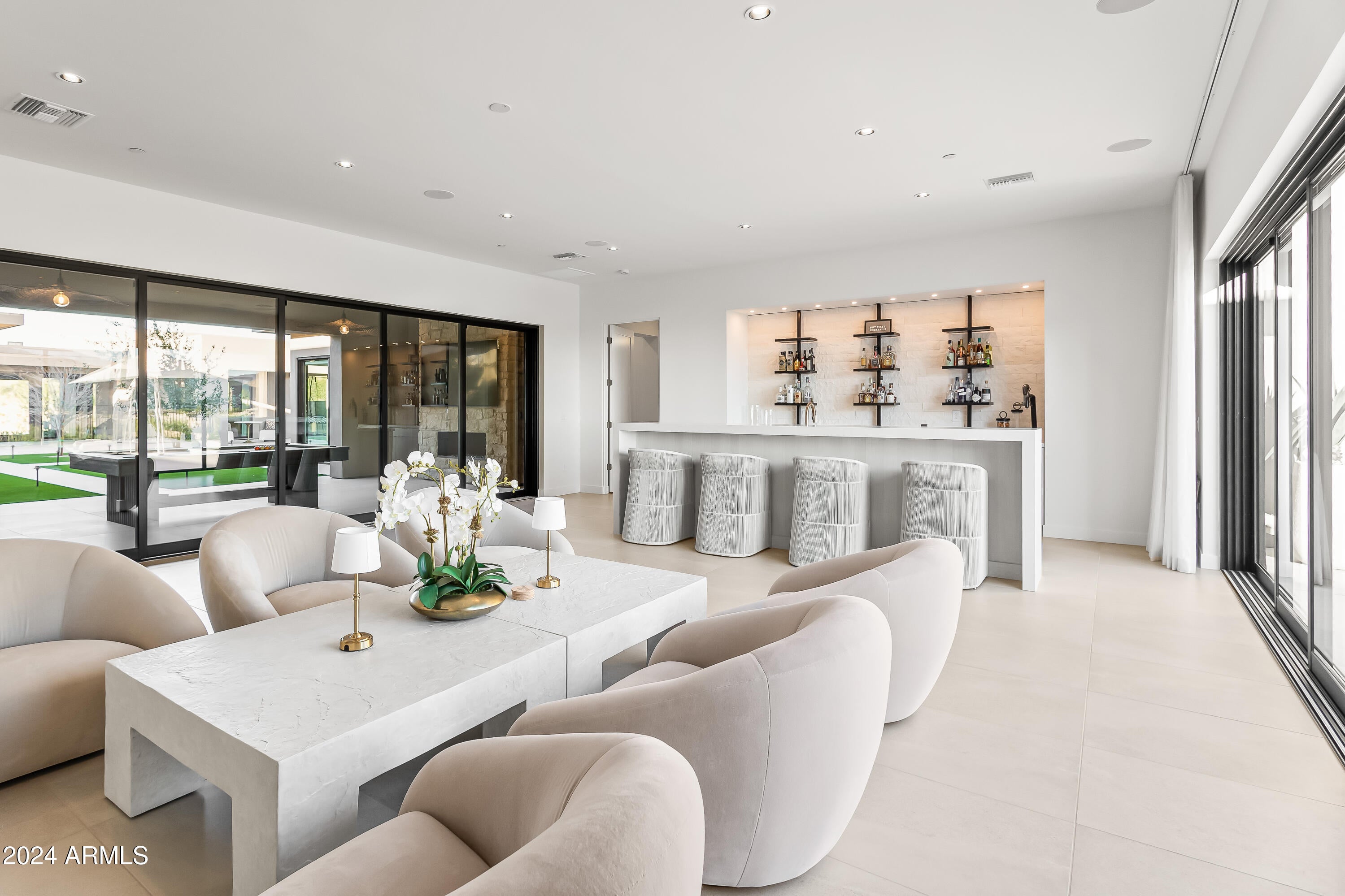 SKYE VIEW - Residential