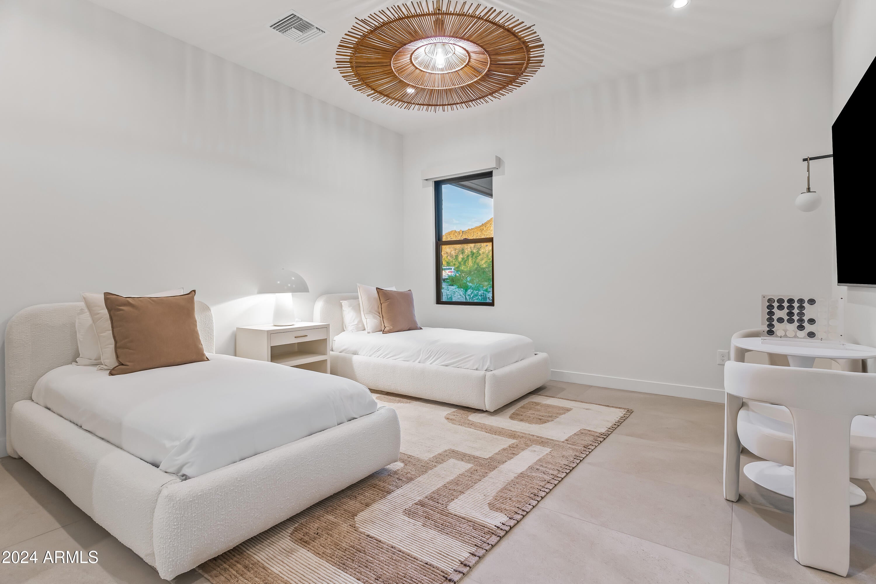 SKYE VIEW - Residential